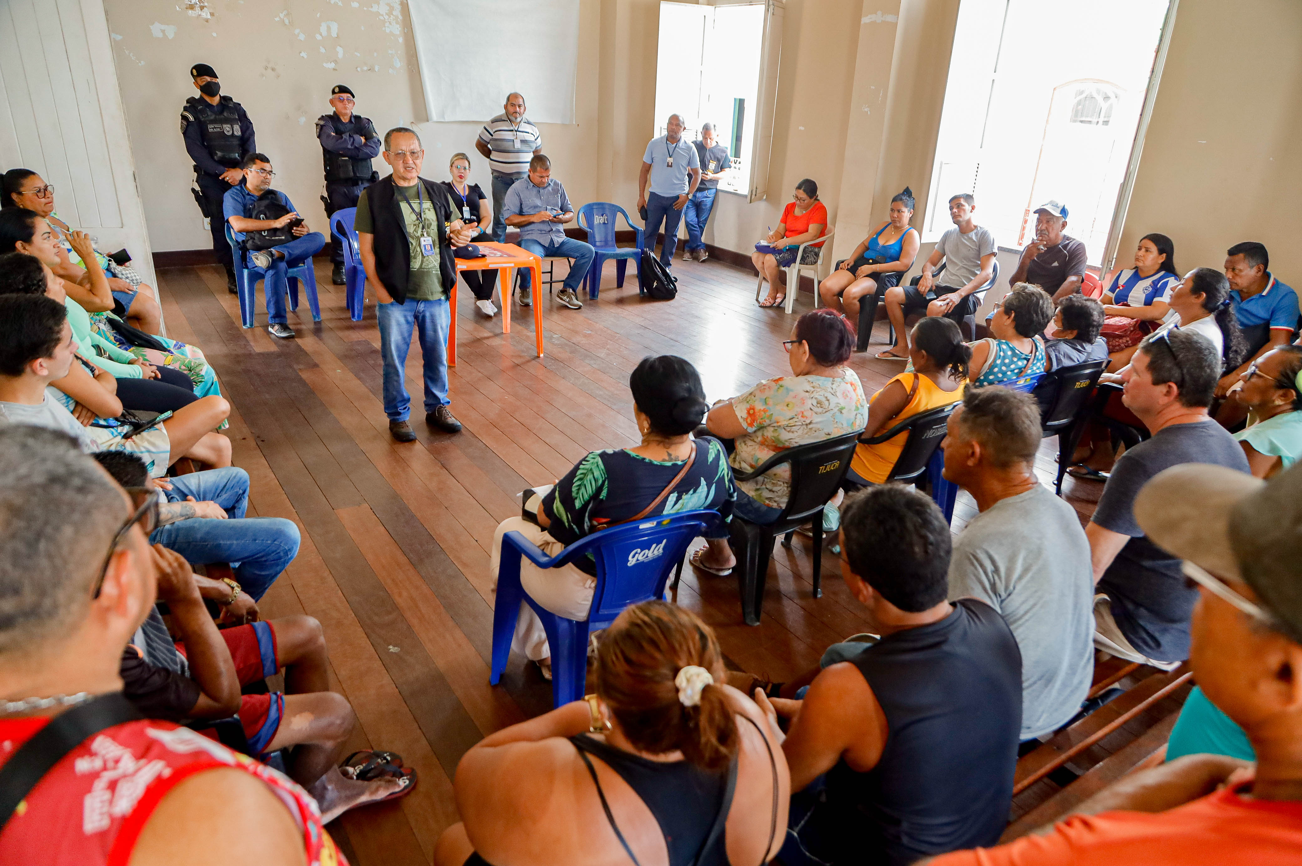 Trabalhadores apontam principais demandas para melhorias na Feira do Açaí