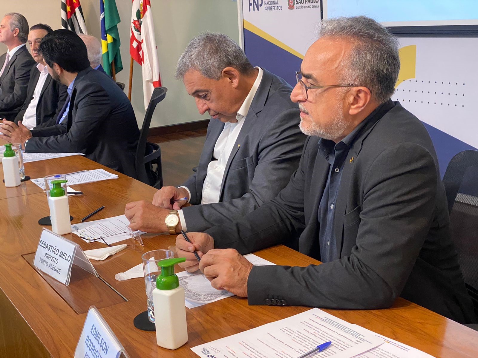 Frente Nacional dos Prefeitos reforça apoio à candidatura de Belém para sediar a COP-30