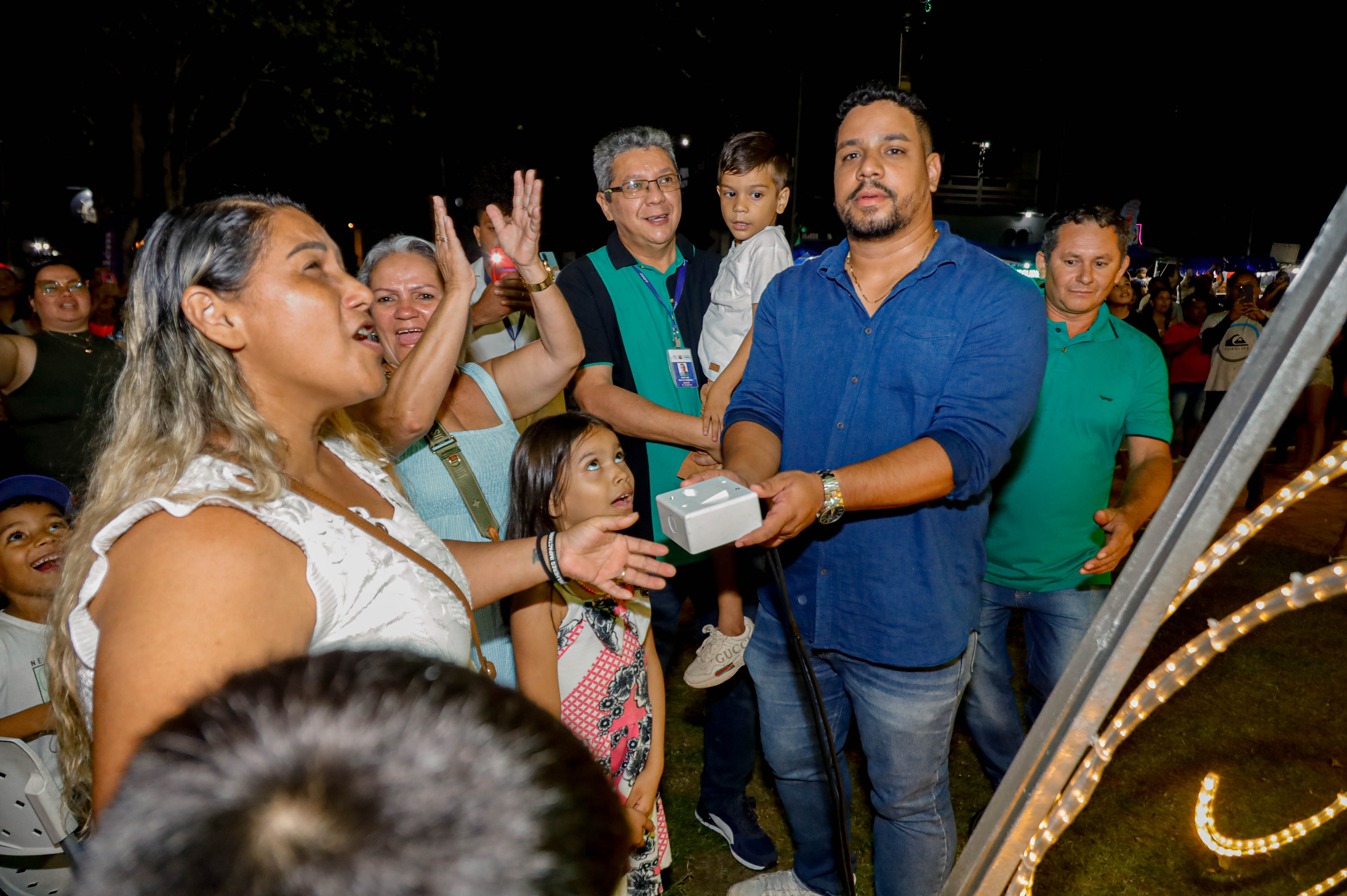 Icoaraci celebra o Natal com luzes, coral, representações e decoração especial
