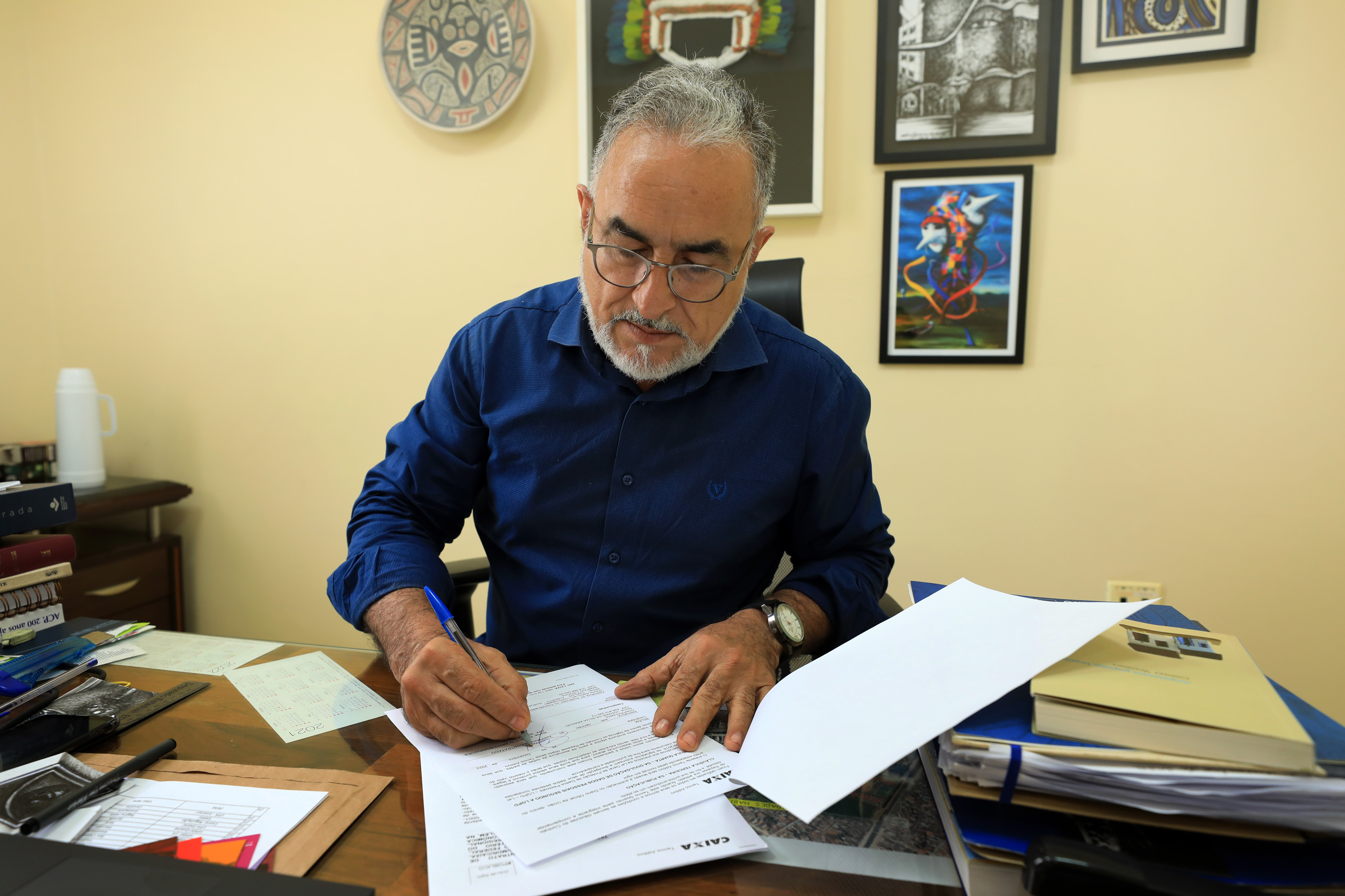 Prefeitura assina aditivos e garante conclusão de projetos habitacionais no Portal da Amazônia e Vila da Barca