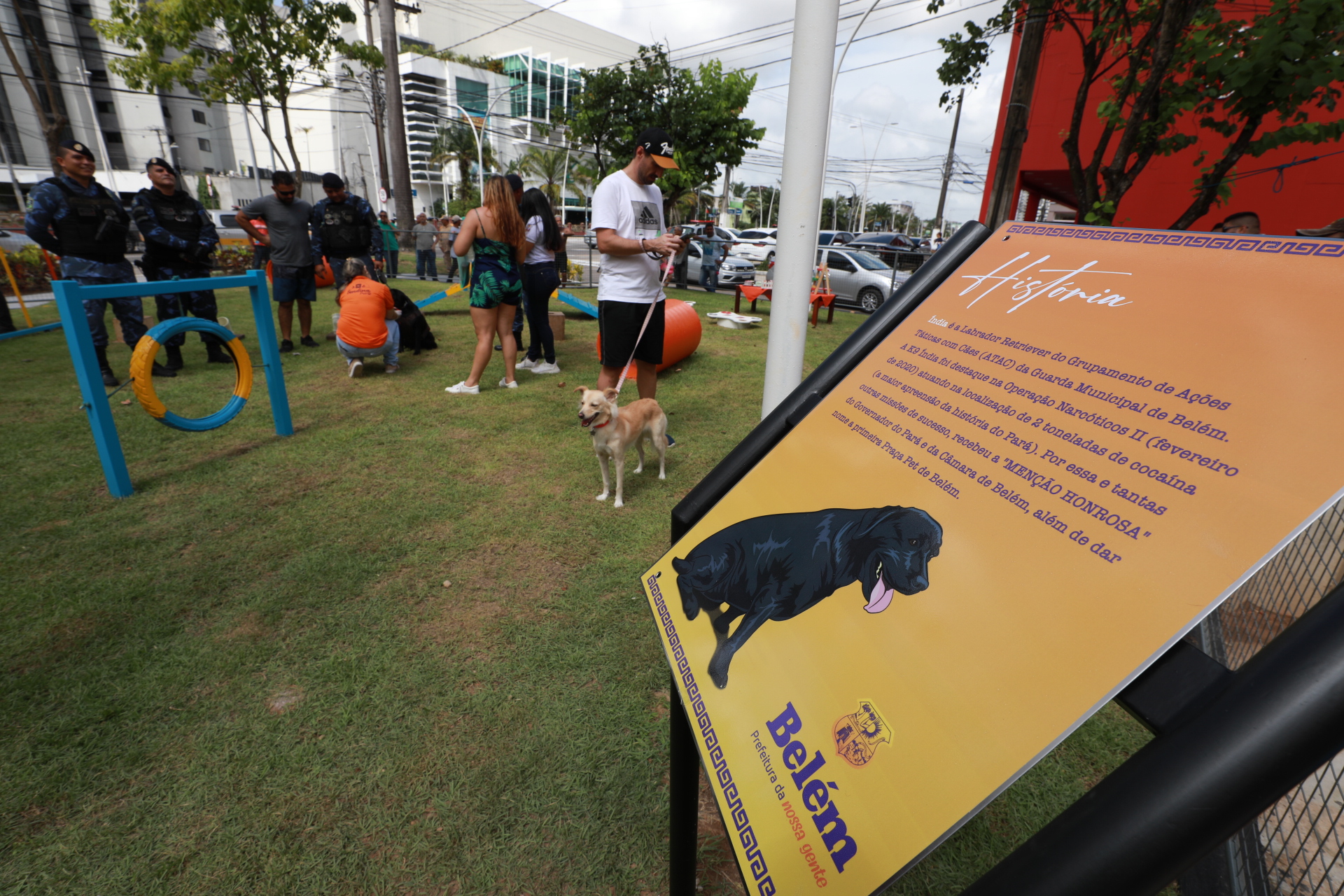 Prefeitura inaugura praça pet em Belém e anuncia novidades para a garantia da proteção dos animais na cidade