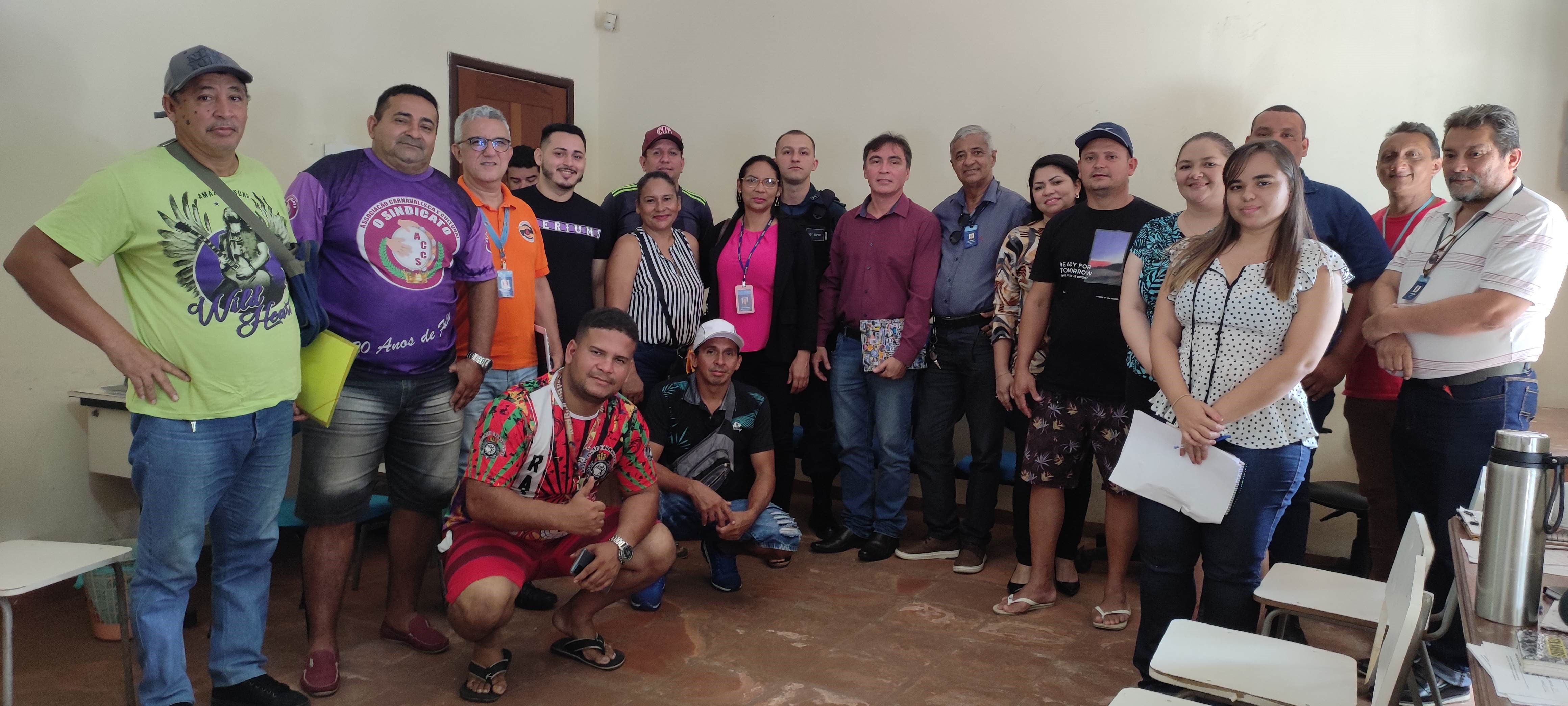 Prefeitura promove reunião para preparar a organização e segurança no carnaval de Outeiro