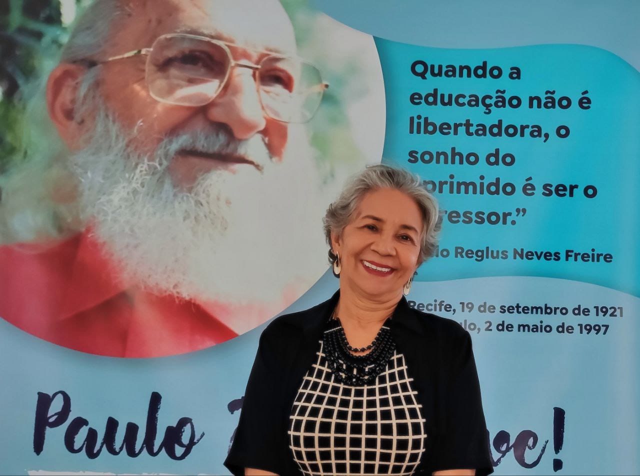 Araceli Lemos assume o comando da Secretaria Municipal de Educação