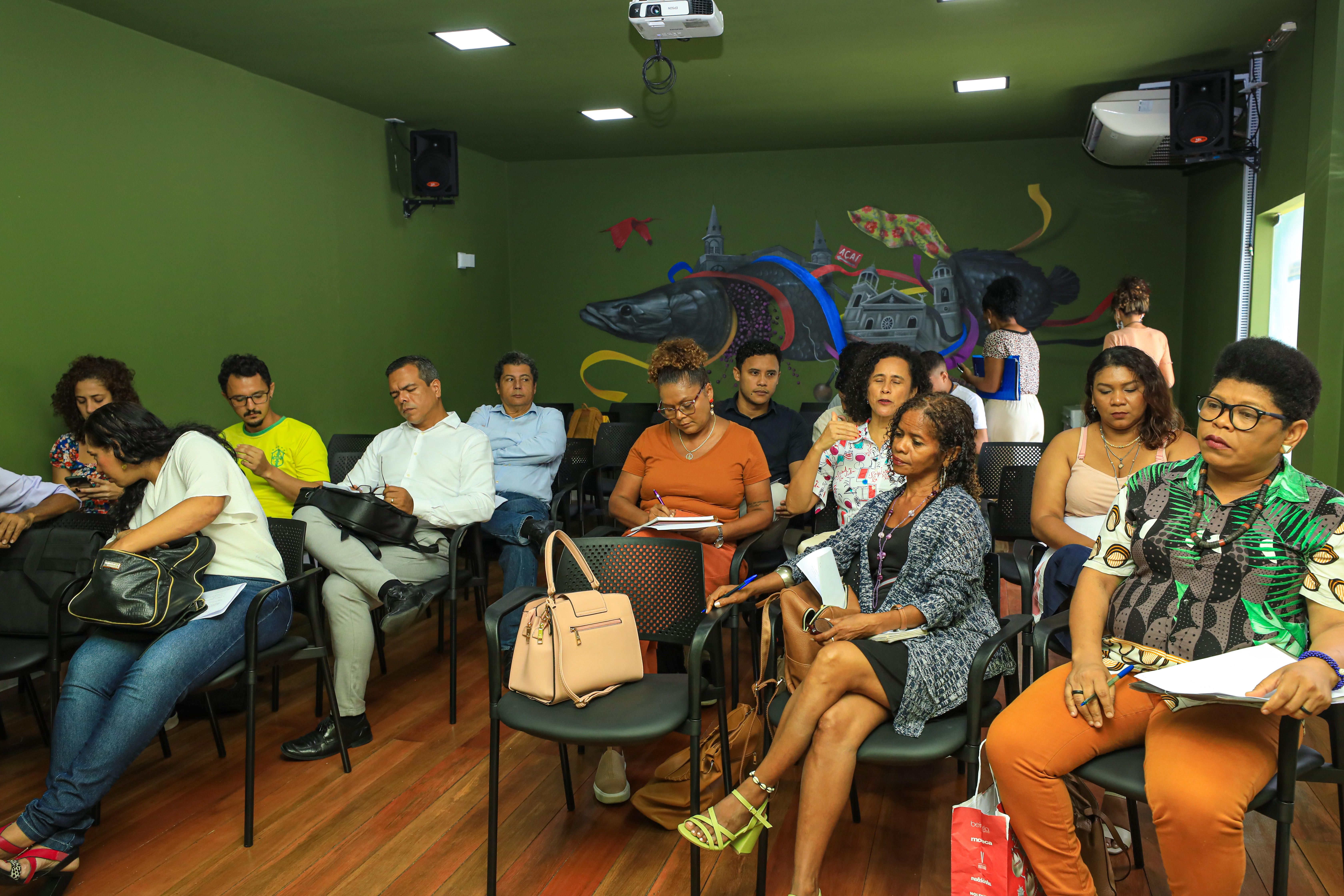 Prefeitura e Secretaria de Políticas para Territórios Periféricos tratam sobre projetos às periferias de Belém