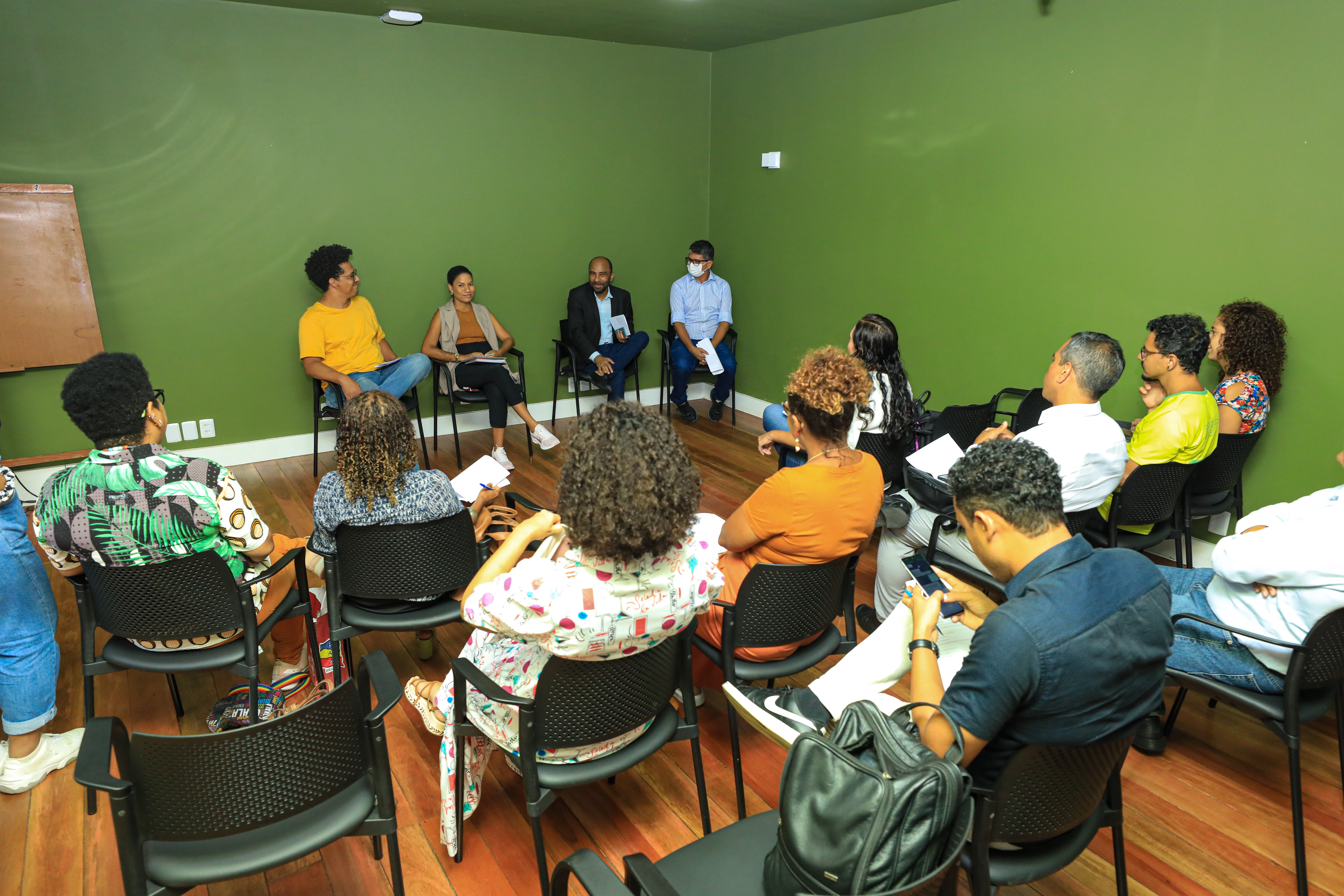 Prefeitura e Secretaria de Políticas para Territórios Periféricos tratam sobre projetos às periferias de Belém