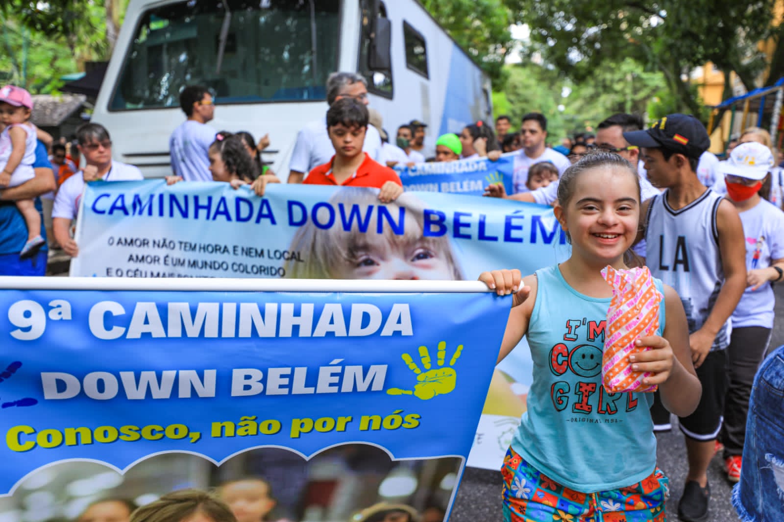Caminhada Down sai às ruas com apoio da Prefeitura de Belém para reforçar a inclusão e combate ao preconceito