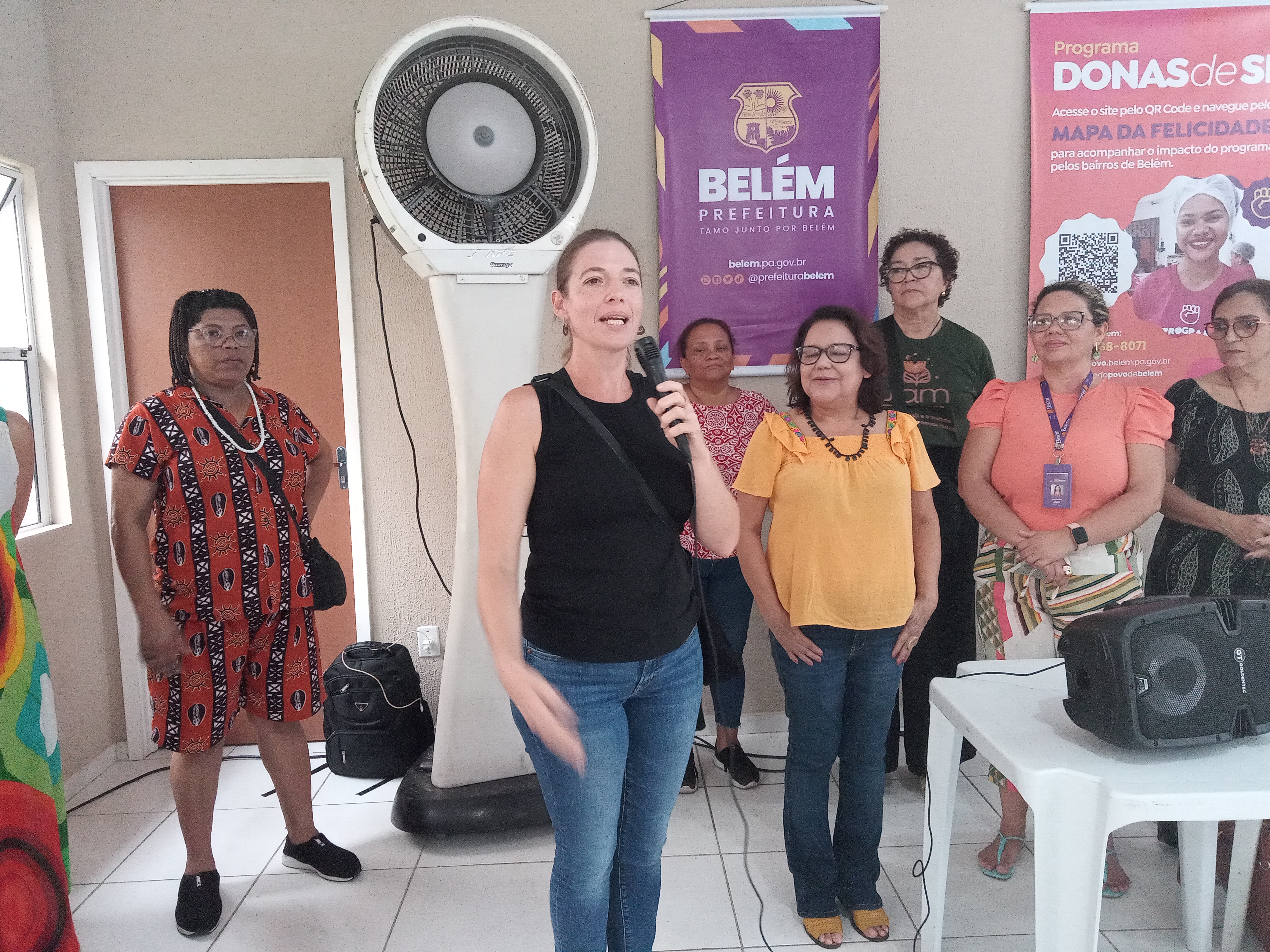 Comitiva interministerial conhece e  programa "Donas de Si" da Prefeitura de Belém