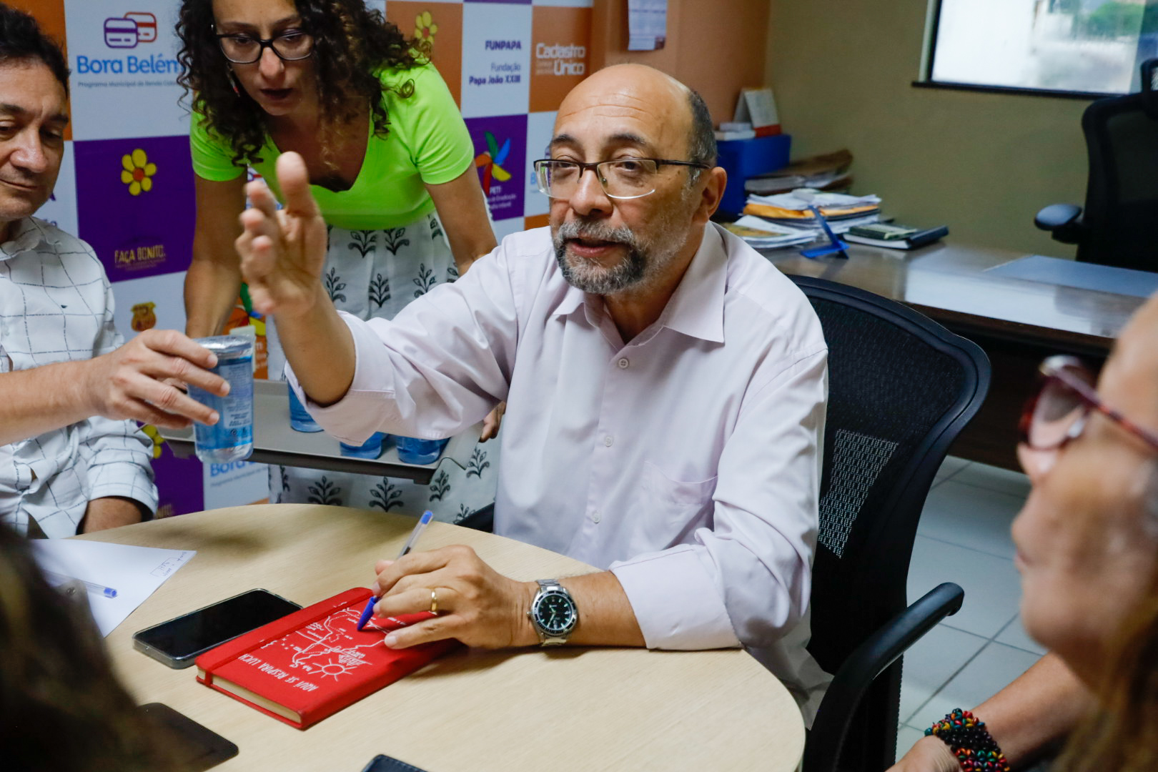 Prefeitura garante Plano de Cargos, Carreira e Remuneração dos servidores da Funpapa