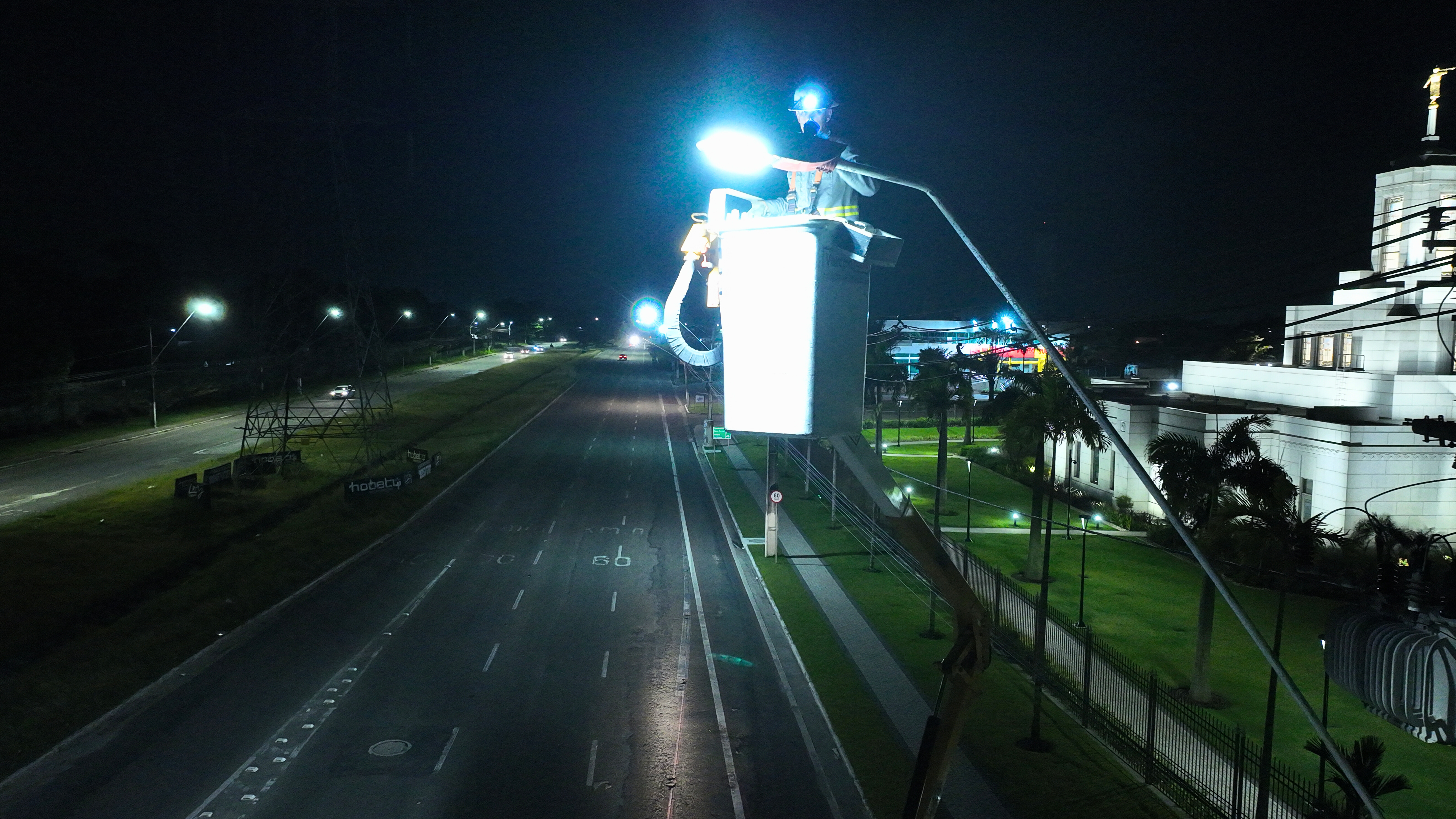 Prefeitura de Belém avança e nova iluminação pública de LED chega à avenida Centenário