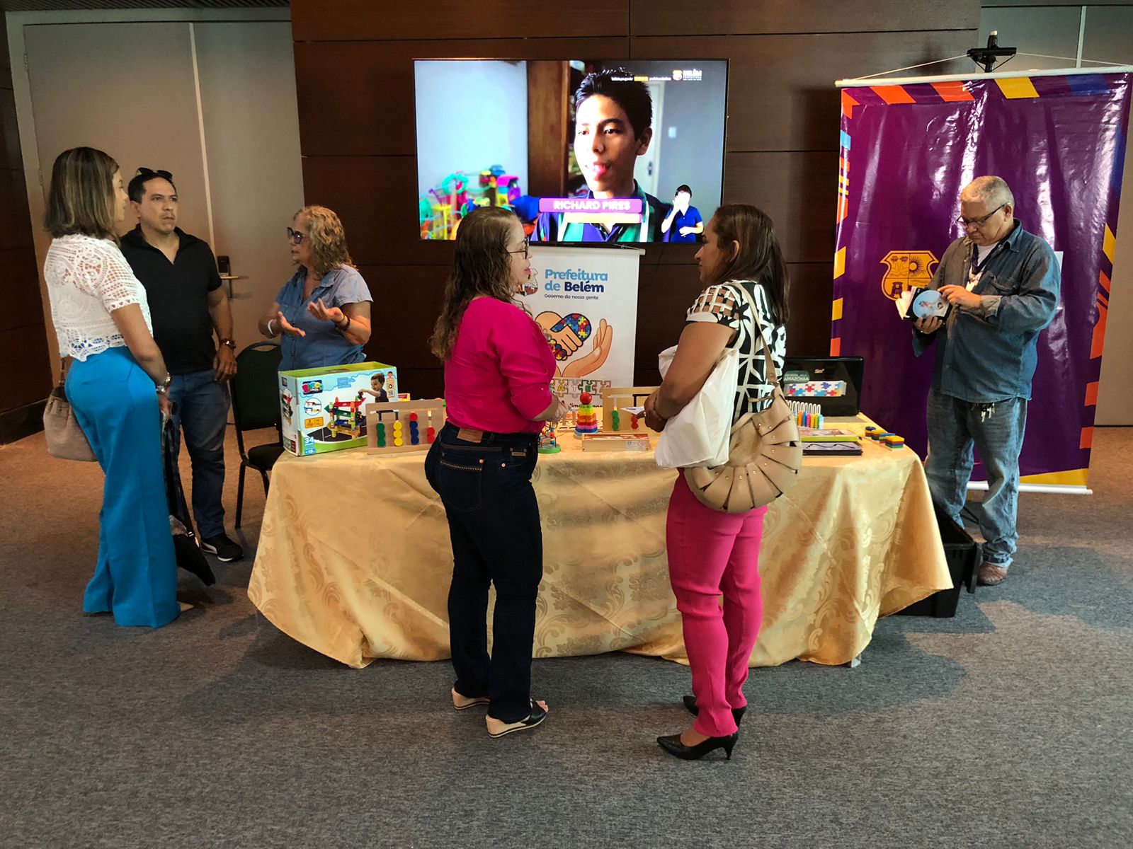 Prefeitura de Belém expõe a política de educação inclusiva no Congresso Internacional sobre Autismo
