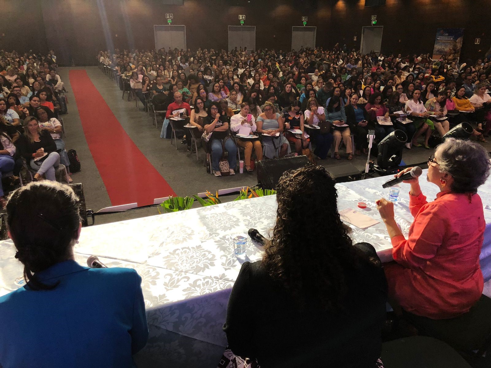 Prefeitura de Belém expõe a política de educação inclusiva no Congresso Internacional sobre Autismo