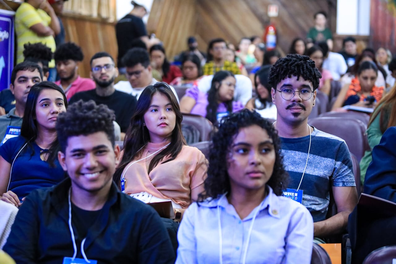 Encontro Jovens do Futuro sela compromisso com serviço público e formação para cidadania