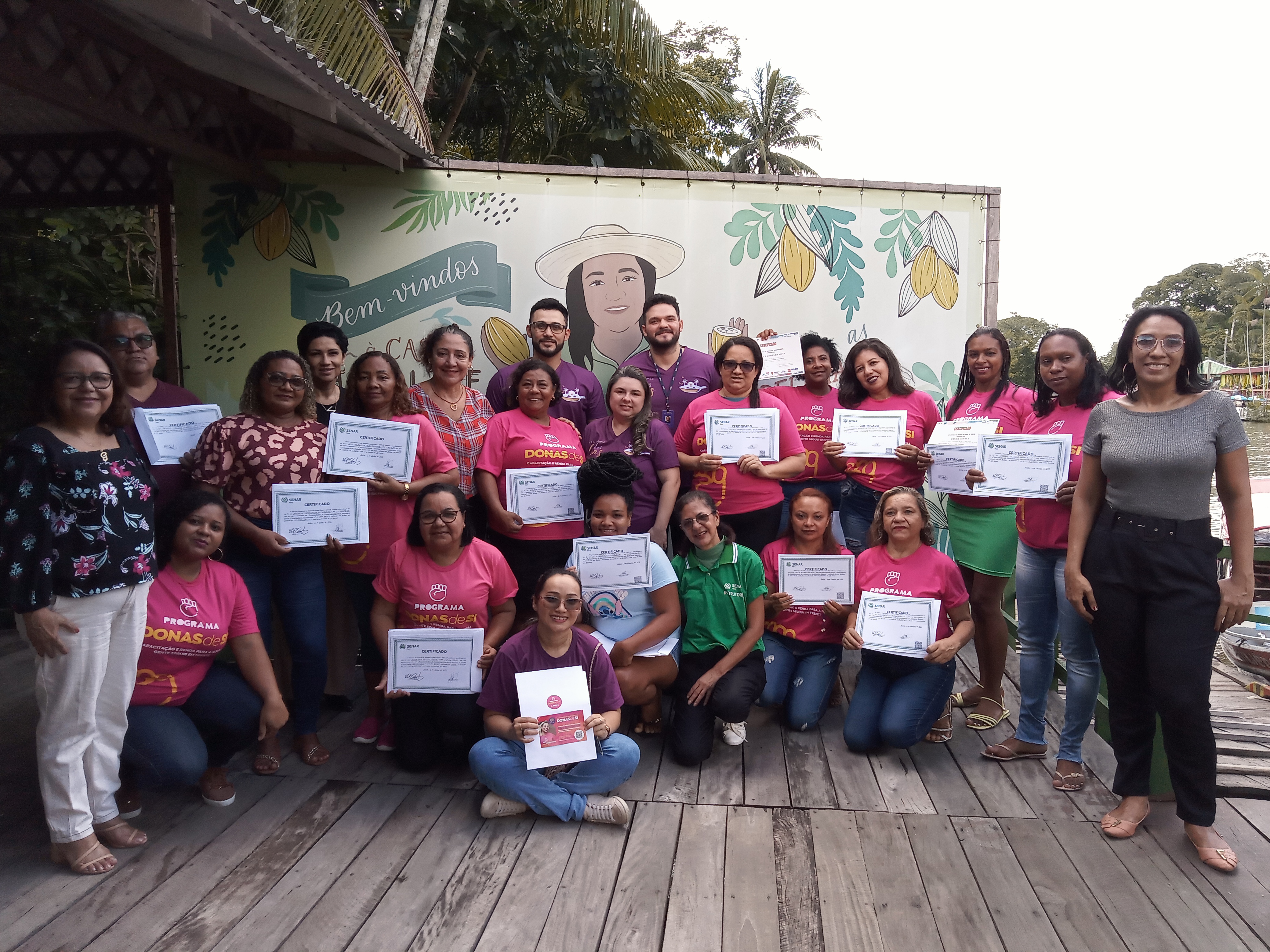 Prefeitura de Belém entrega certificados de cursos na Ilha do Combu