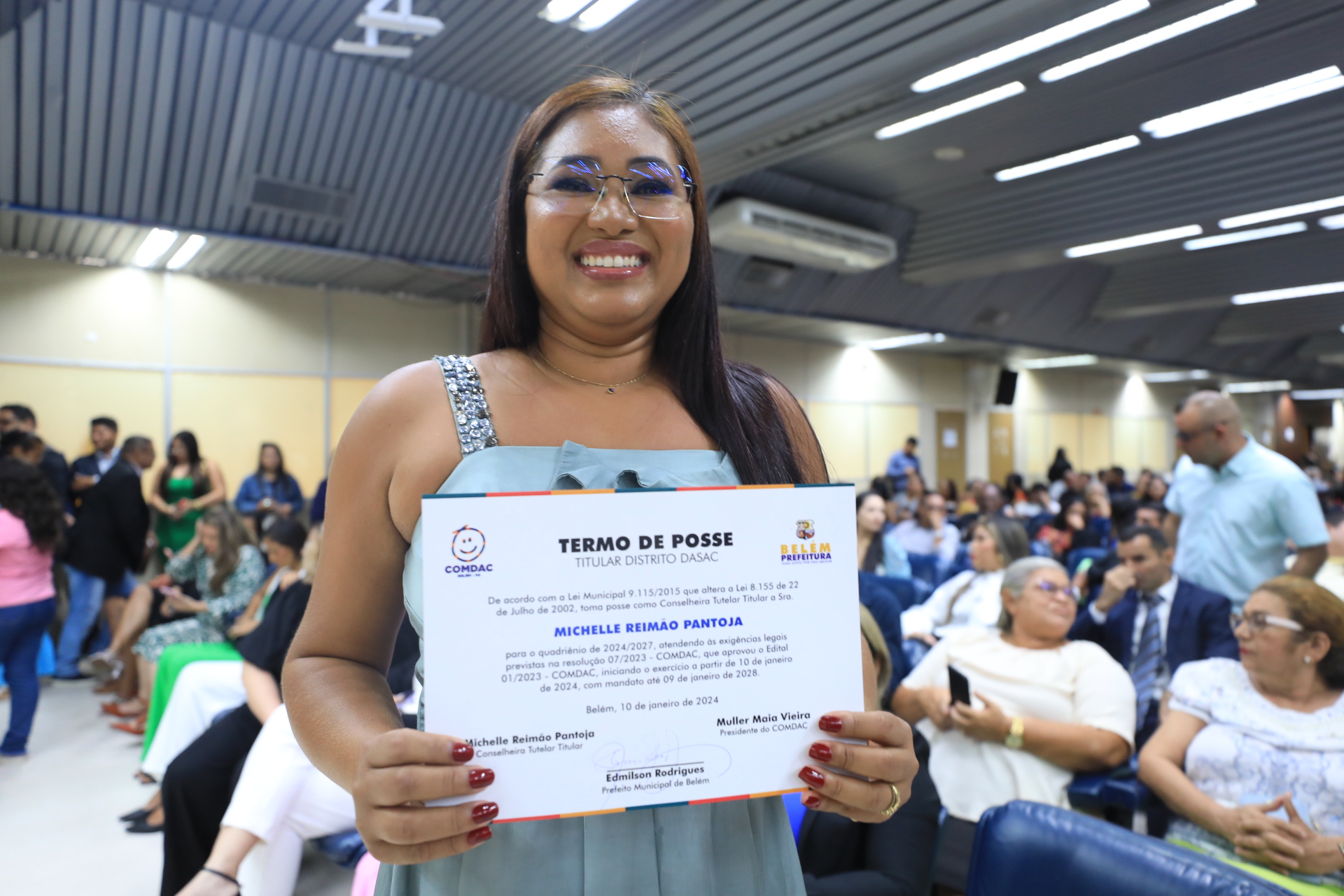 Prefeitura empossa 80 novos conselheiros tutelares que vão garantir os direitos das crianças e adolescentes