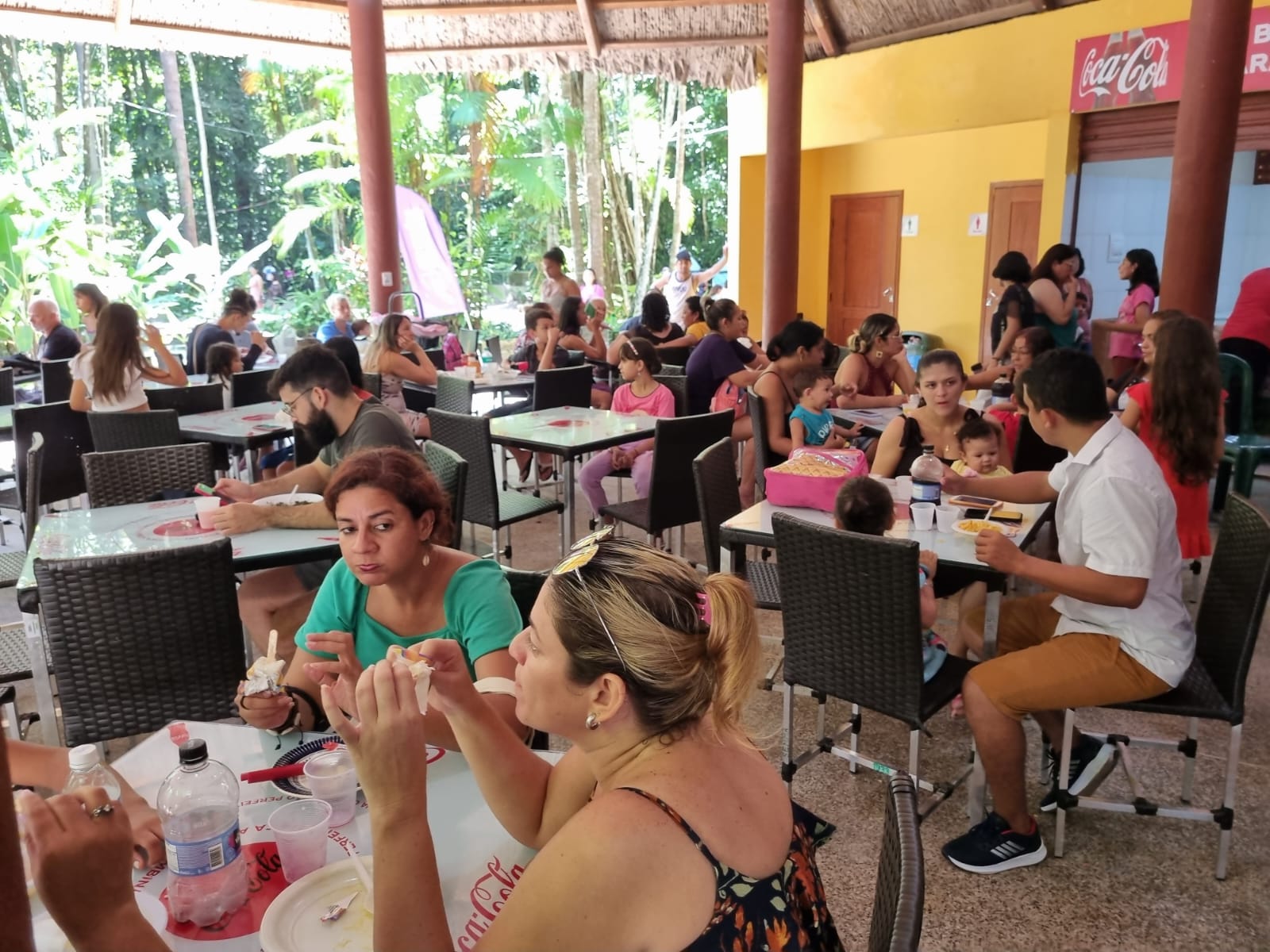Inaugurada nova praça de alimentação do Bosque Rodrigues Alves