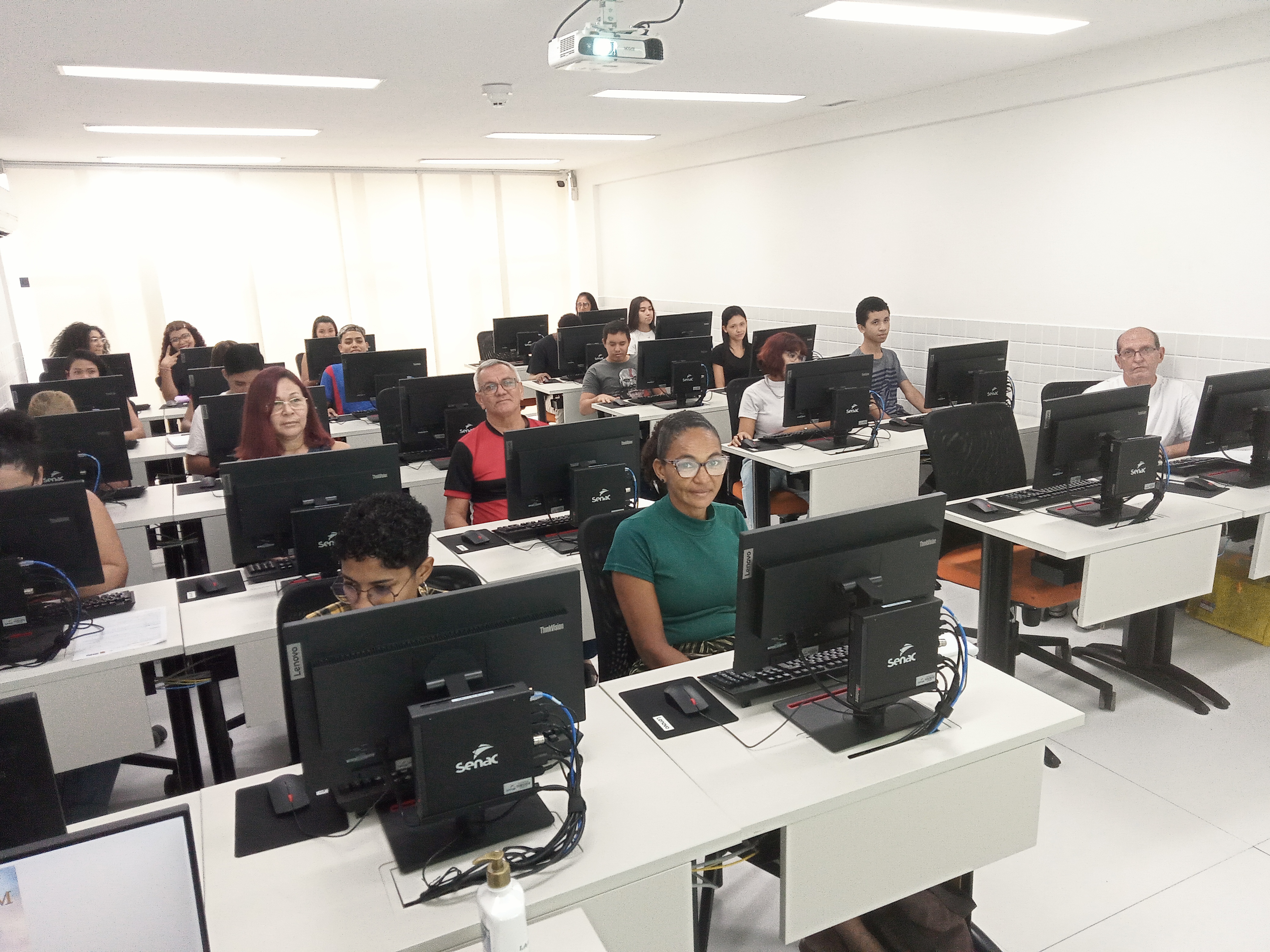 Novas turmas de qualificação profissional da Prefeitura de Belém iniciam as aulas