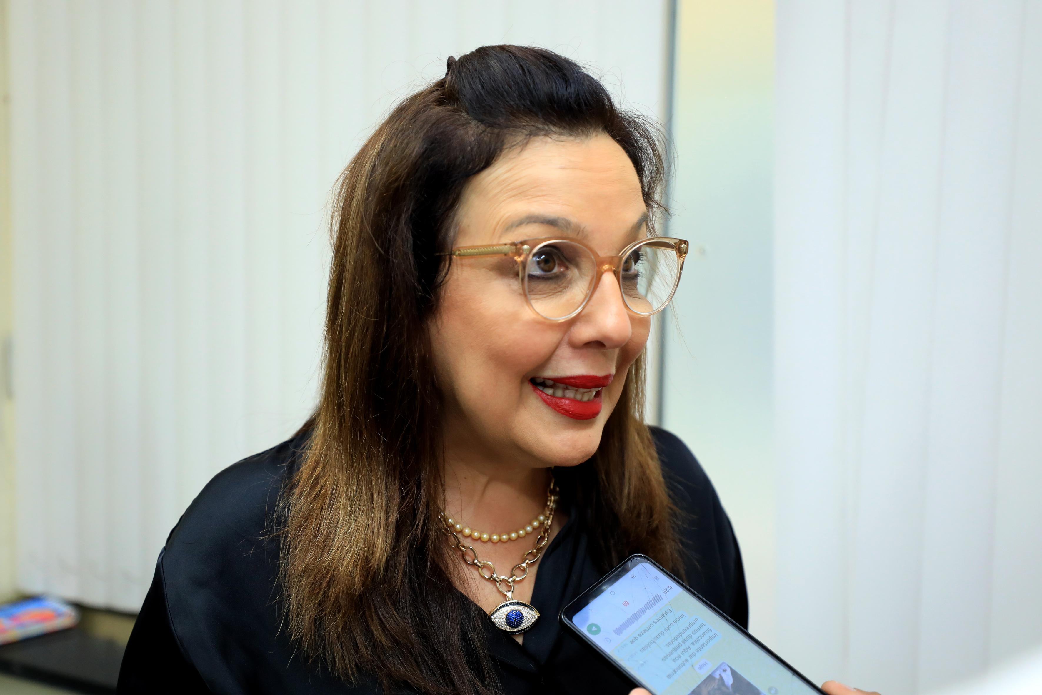 Prefeitura de Belém e Unama entregam bolsas integrais de ensino a mulheres atendidas em programas municipais