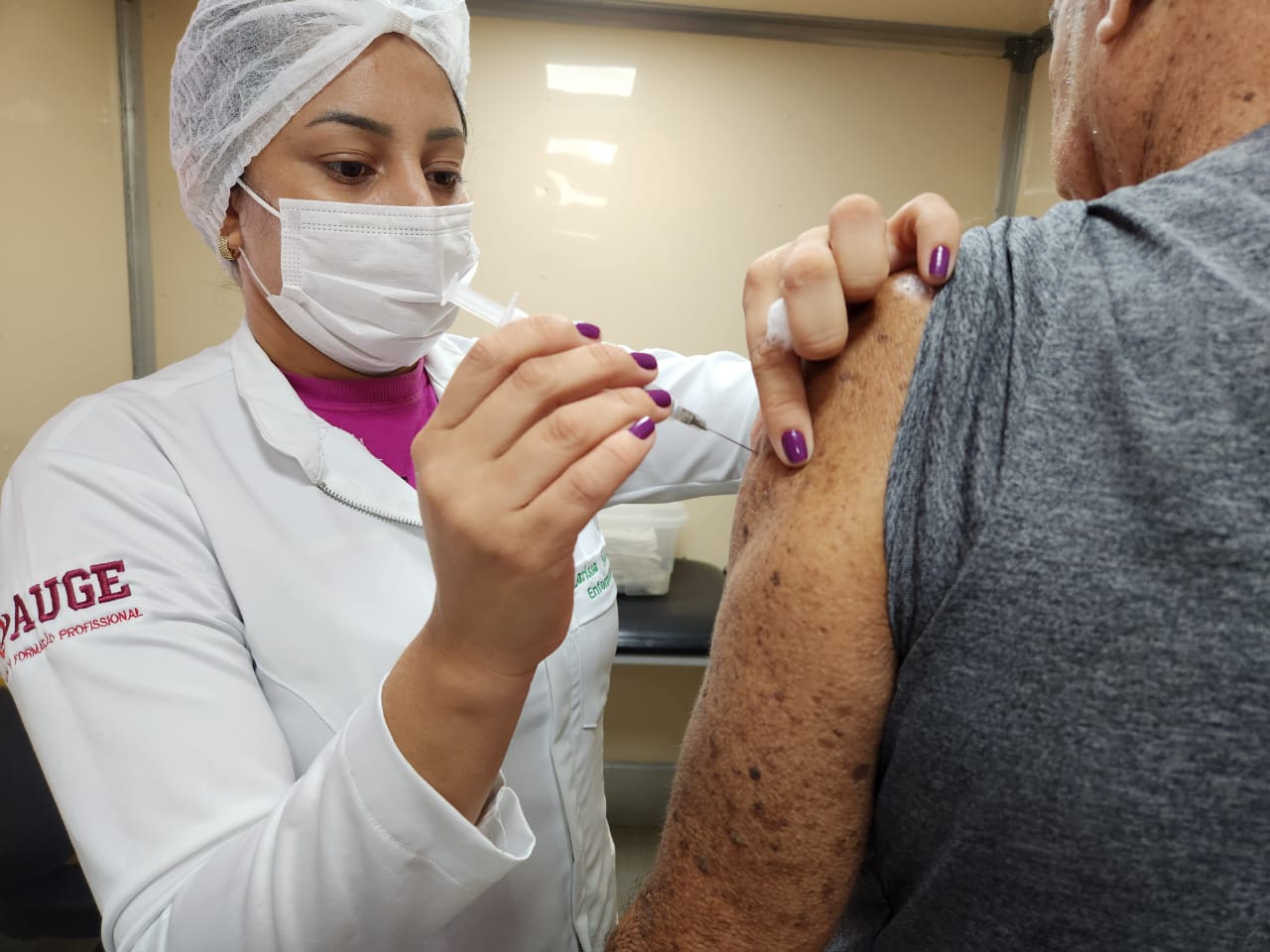 Dia D de vacinação contra a gripe e a covid-19 mobiliza grande público neste sábado, 27, em Belém