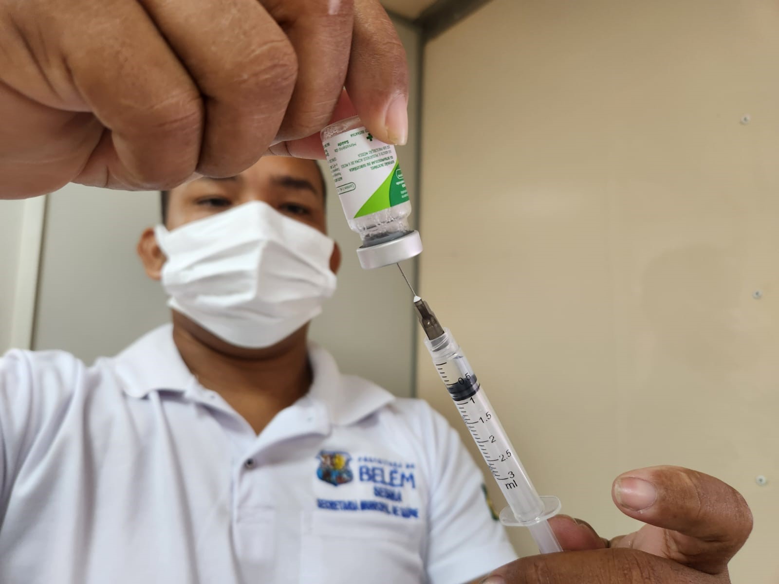 Comitê elabora estratégias vacinais para crianças e adolescentes