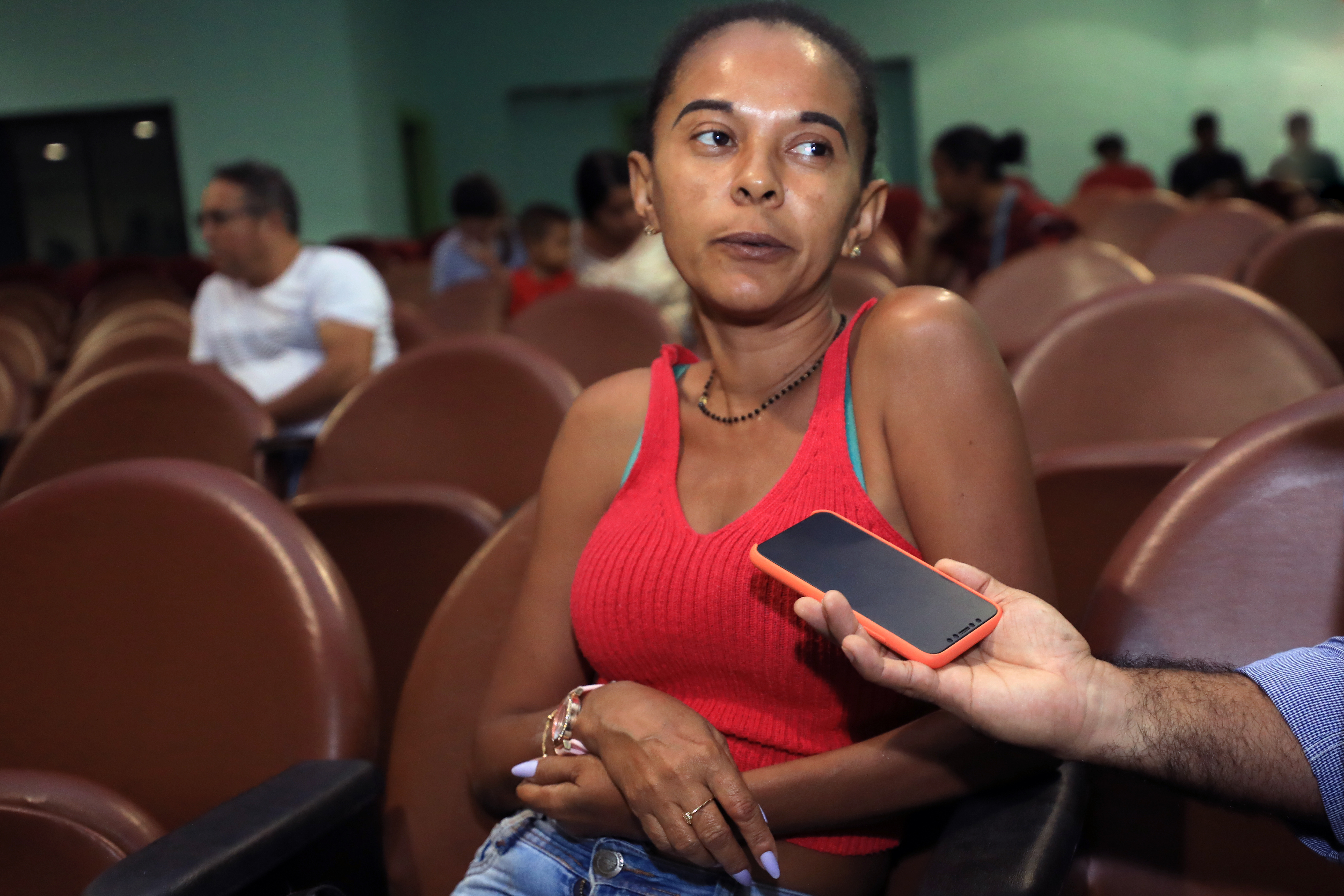 Prefeitura de Belém e beneficiários do Bora Belém se reúnem para atualizar informações do programa