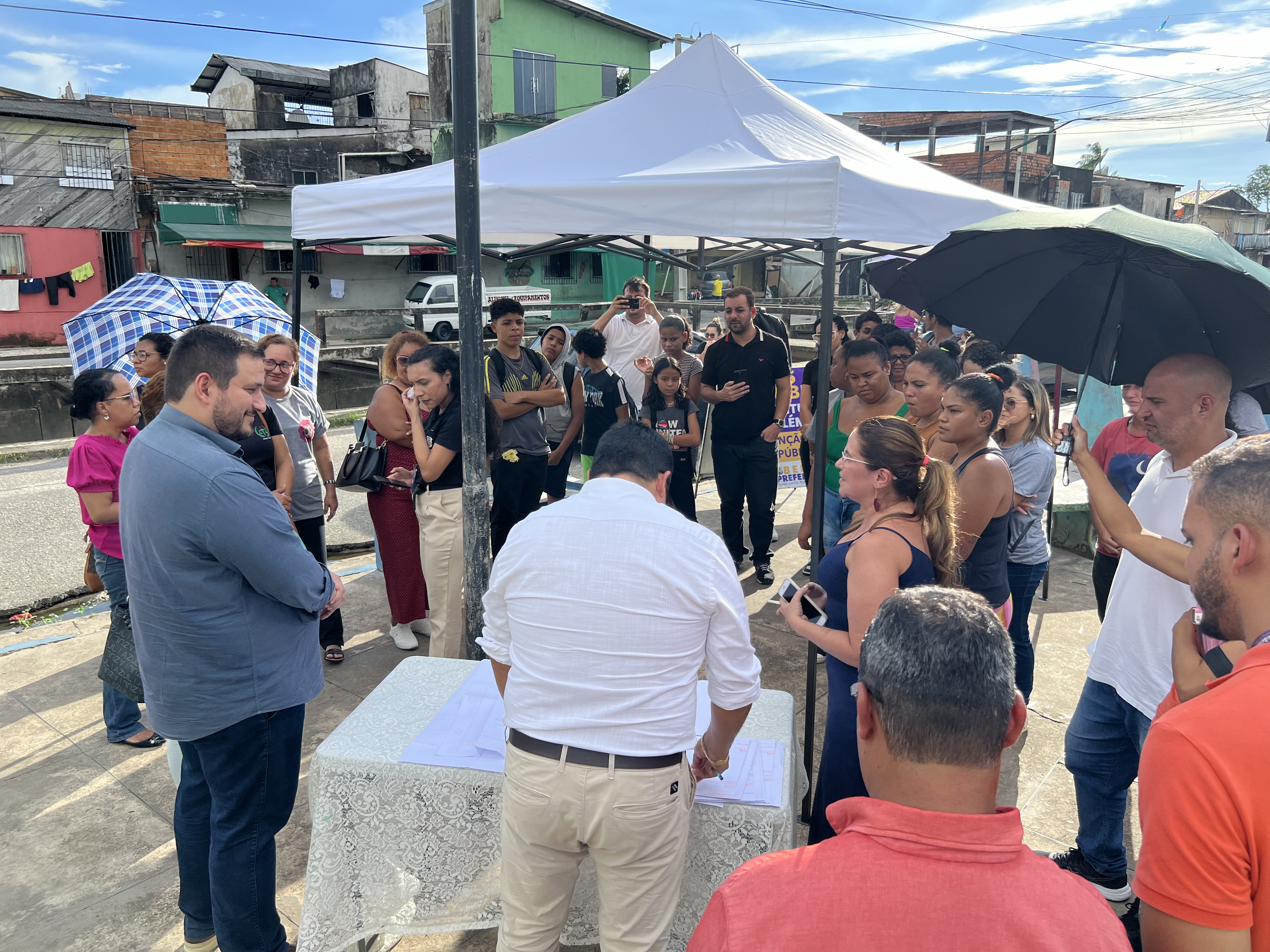 Prefeitura inicia projeto de manutenção e adaptação da Praça Laudemar Rosário, na Pedreira