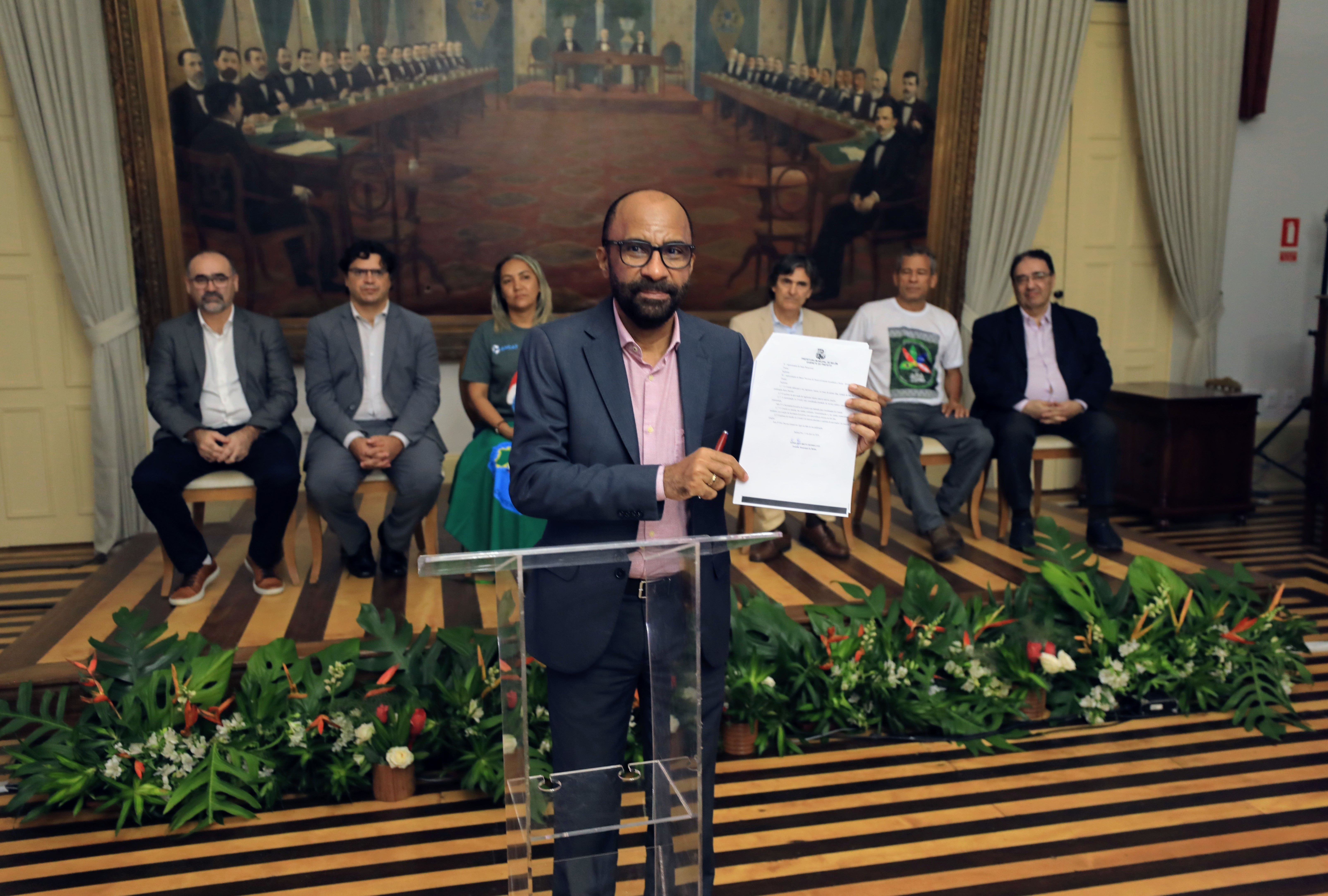 Prefeitura de Belém oficializa melhorias para a categoria de catadores de resíduos