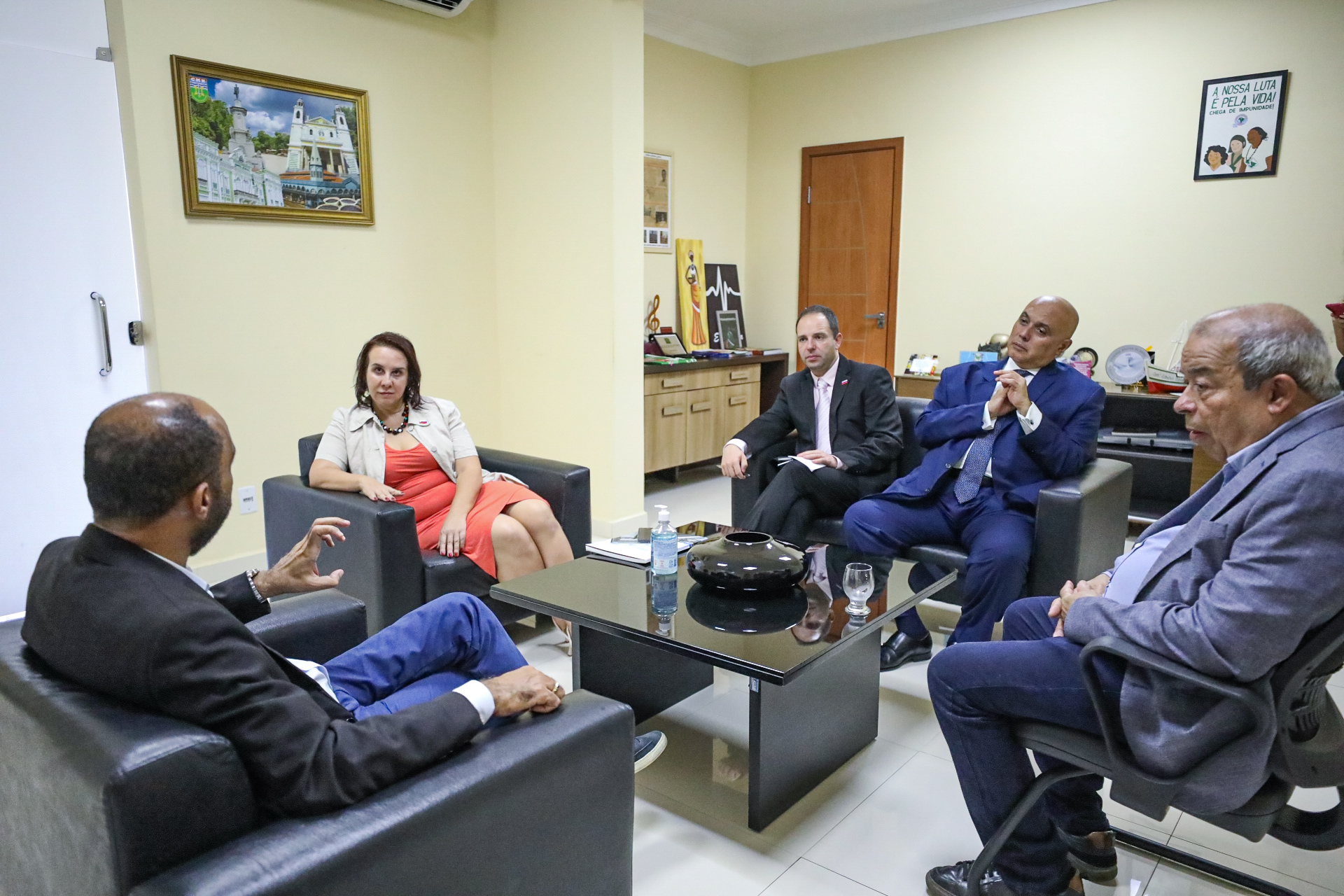 Embaixada da Eslovênia discute políticas ambientais com a Prefeitura de Belém
