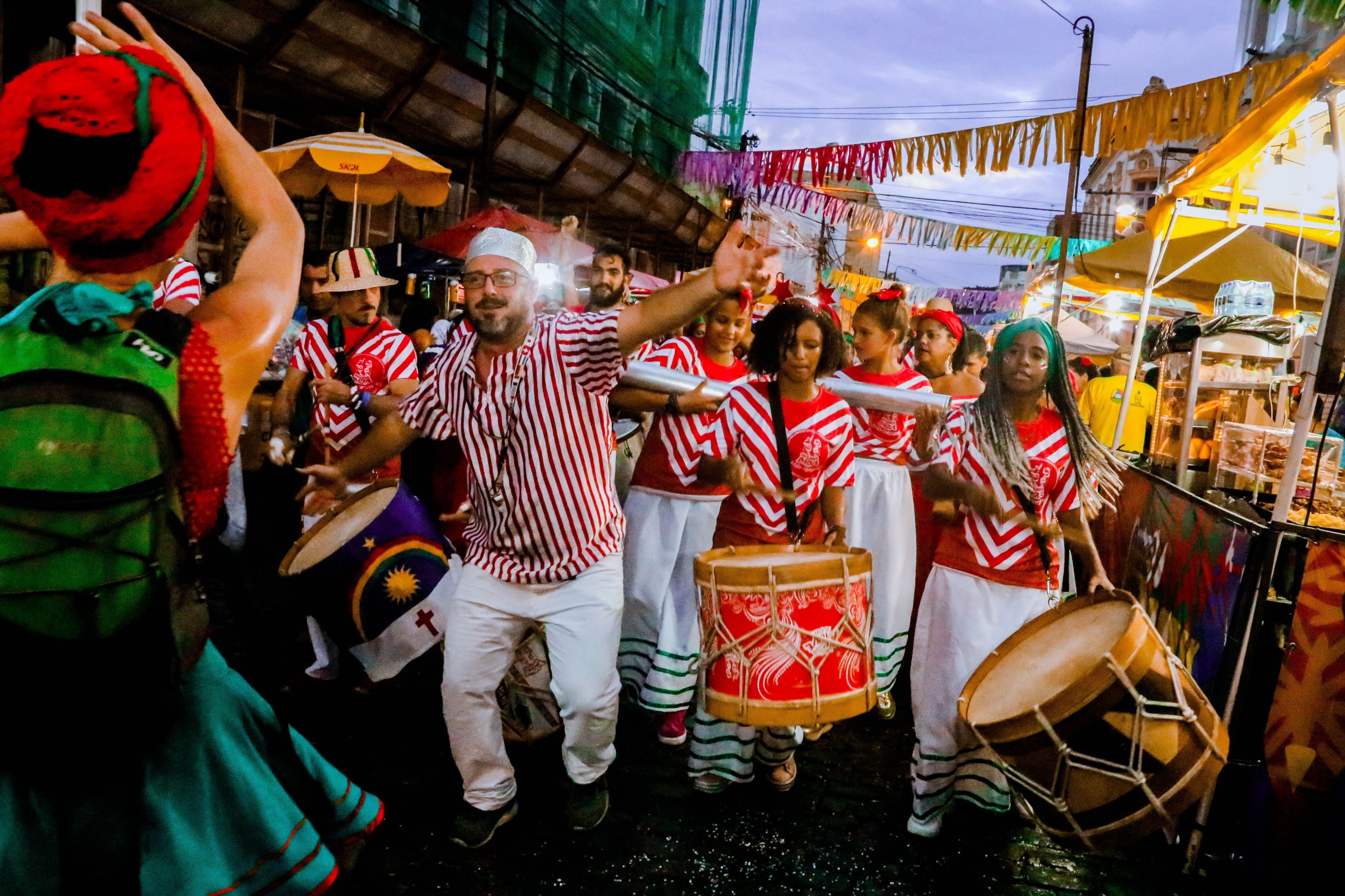 Quebra Baque traz a ginga do Maracatu ao Boulevard da Gastronomia