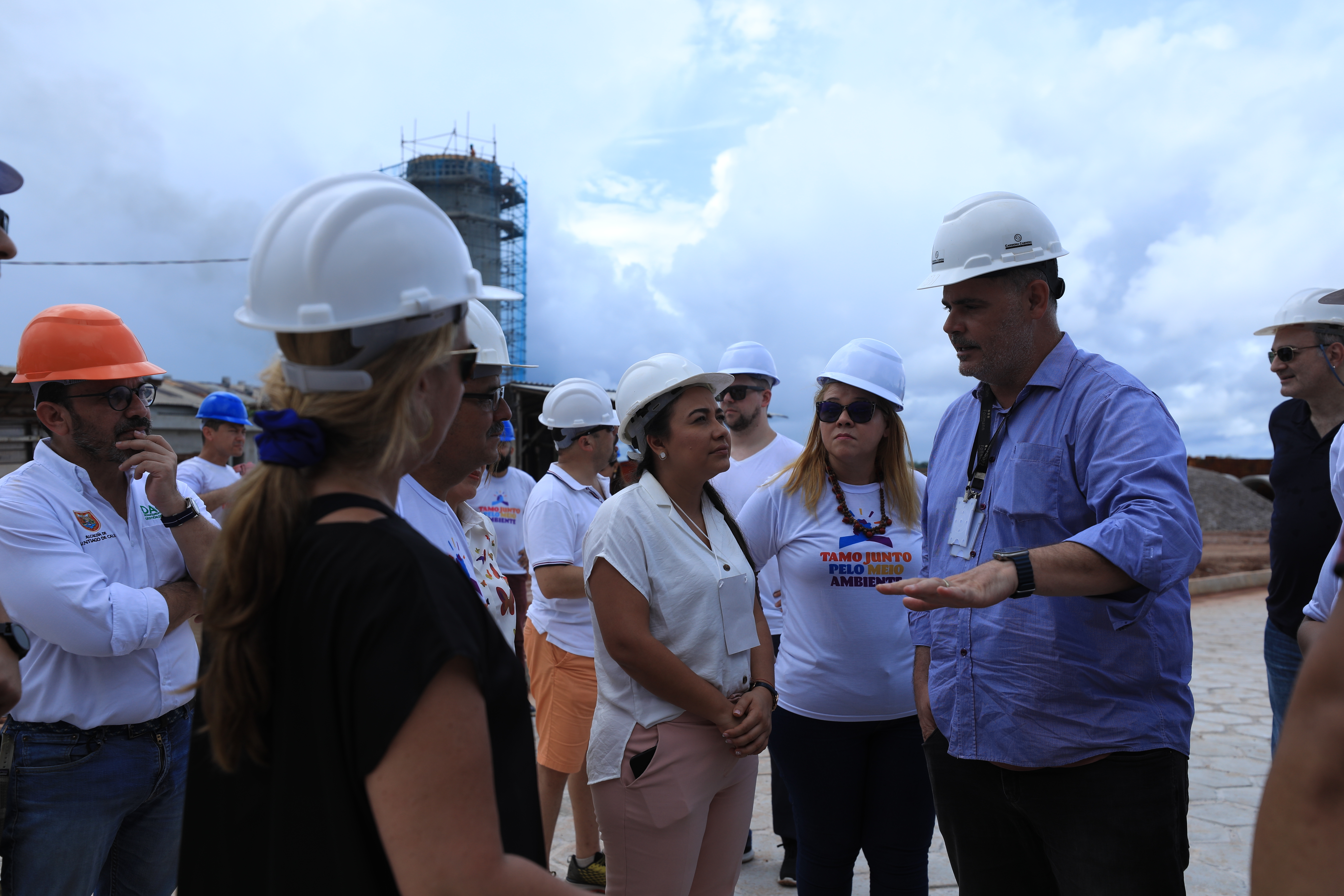 Prefeitos de cidades da América Latina visitam obras executadas em Belém para a COP-30