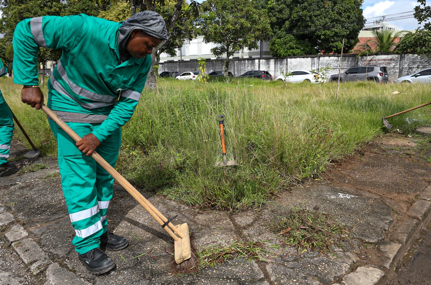 Moradores de bairros da capital já percebem mudanças com o novo sistema de limpeza urbana de Belém