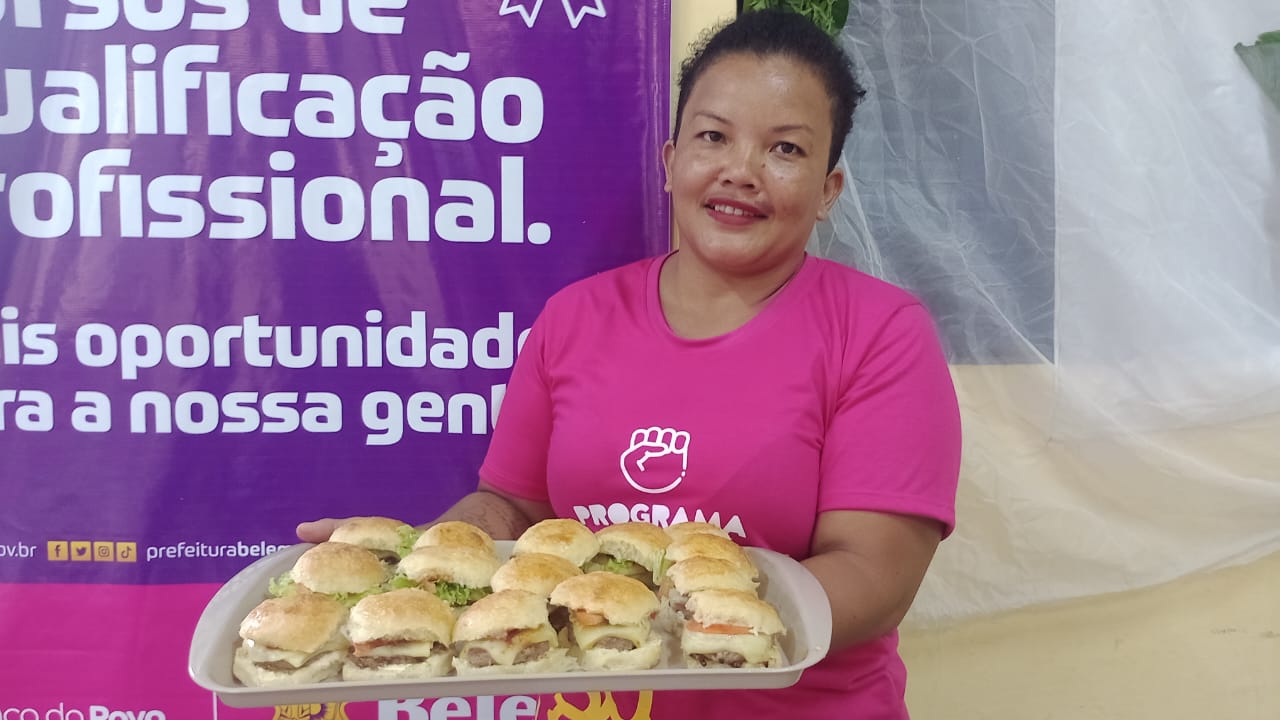 Belém chega a 2.700 alunos concluintes de cursos no programa Donas de Si