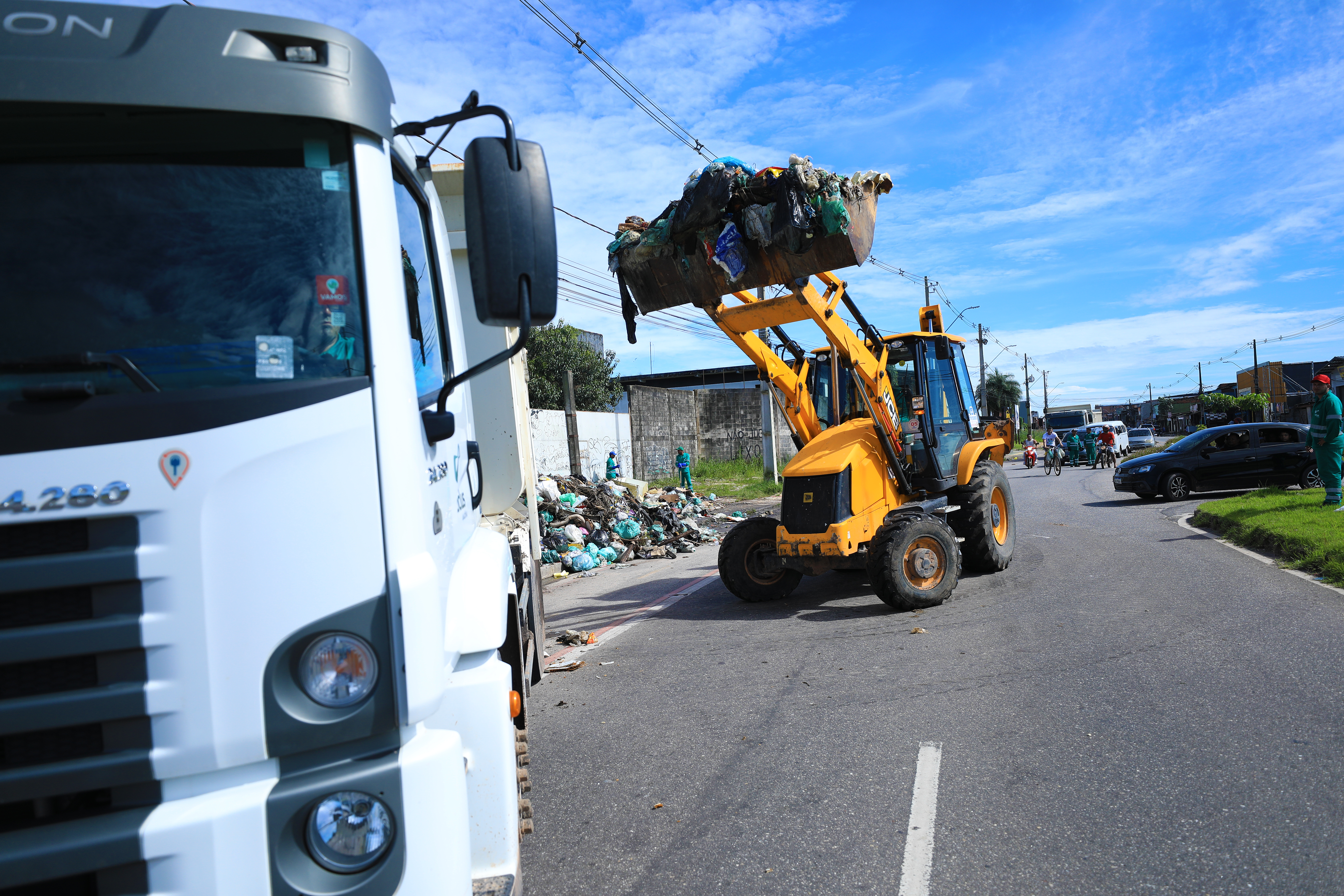 Balanço dos primeiros 30 dias da nova coleta de lixo em Belém e distritos é bastante positivo