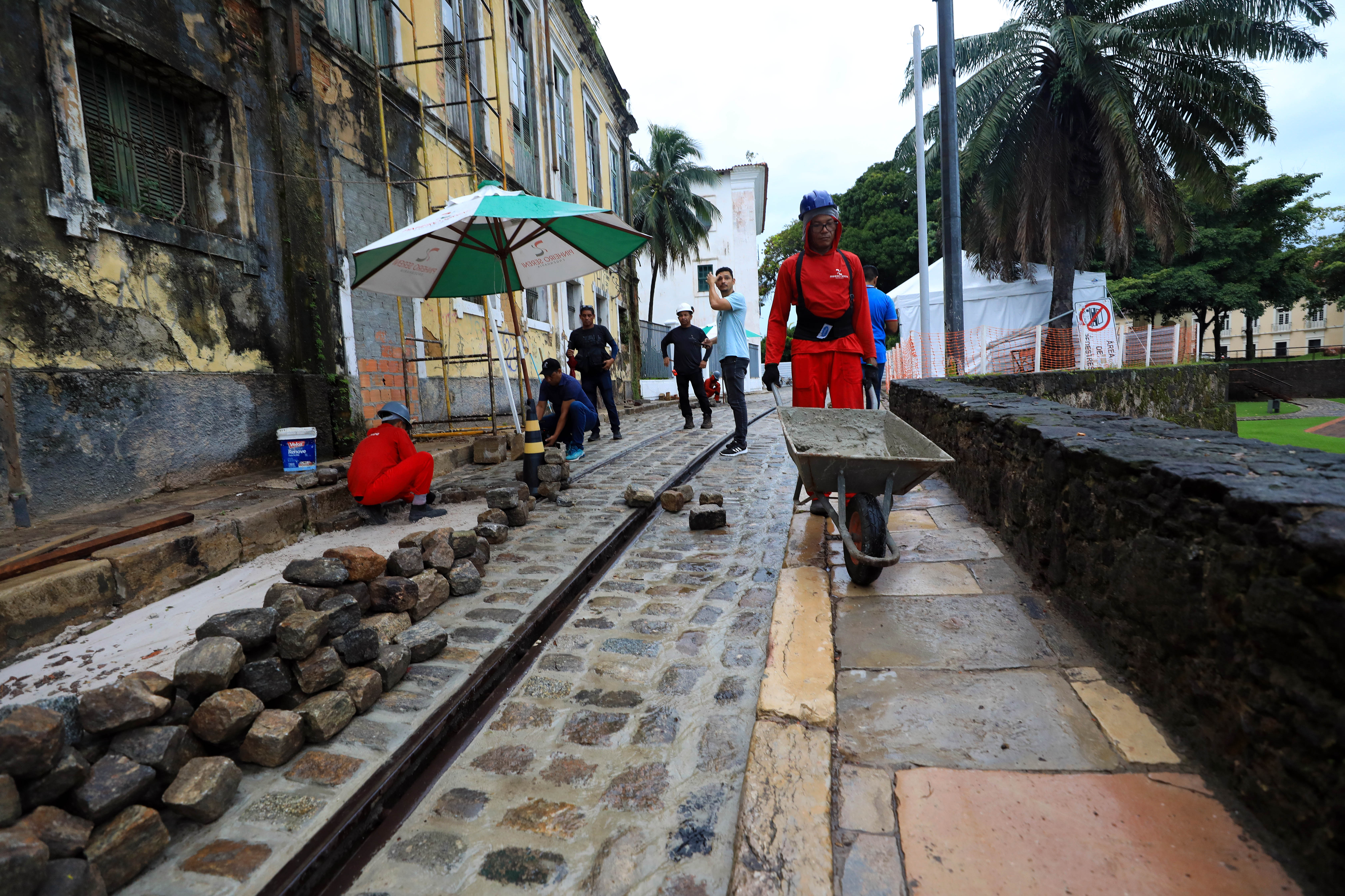 População constata avanços das obras de reforma do mercado de São Brás e complexo do Ver-o-Peso
