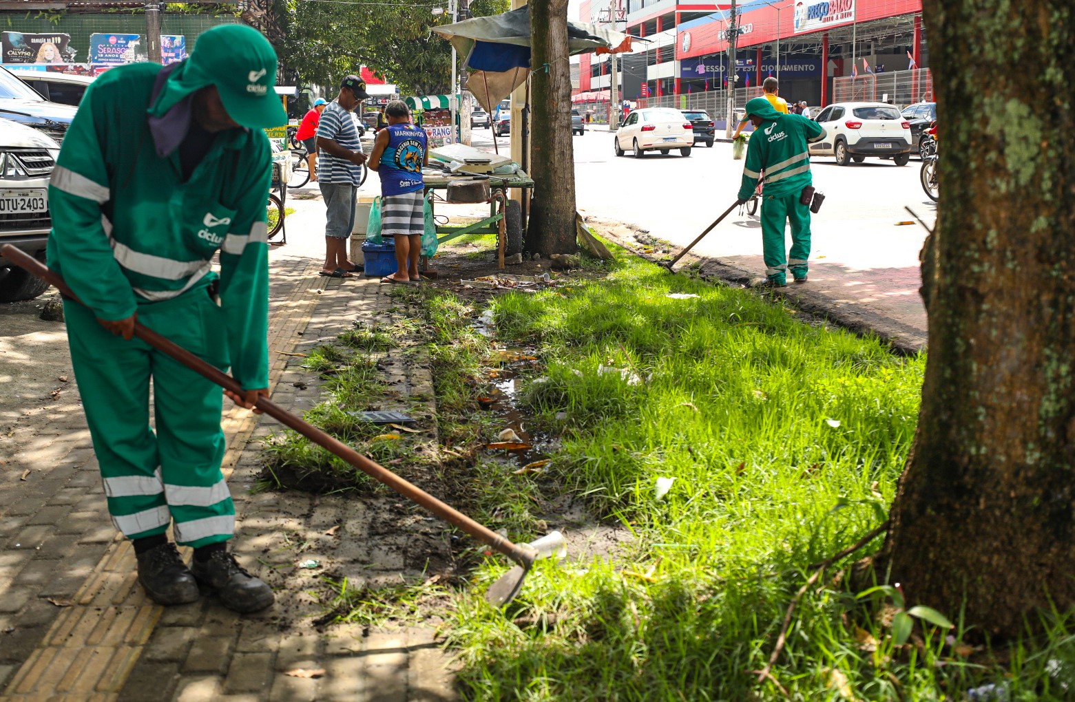 Bairros de Belém recebem serviço de limpeza intensificado durante toda esta semana