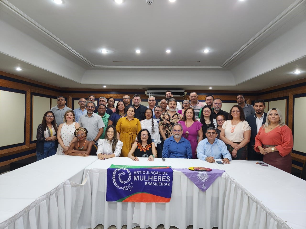 Novos conselheiros e suplentes do Conselho Municipal de Saúde tomam posse para o biênio 2024-2026