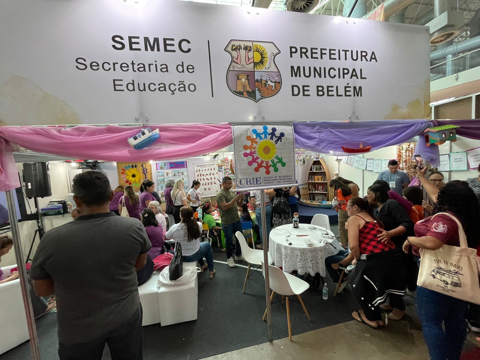 Programação do Crie Gabriel Lima Mendes é destaque na Feira Pan-Amazônica do Livro