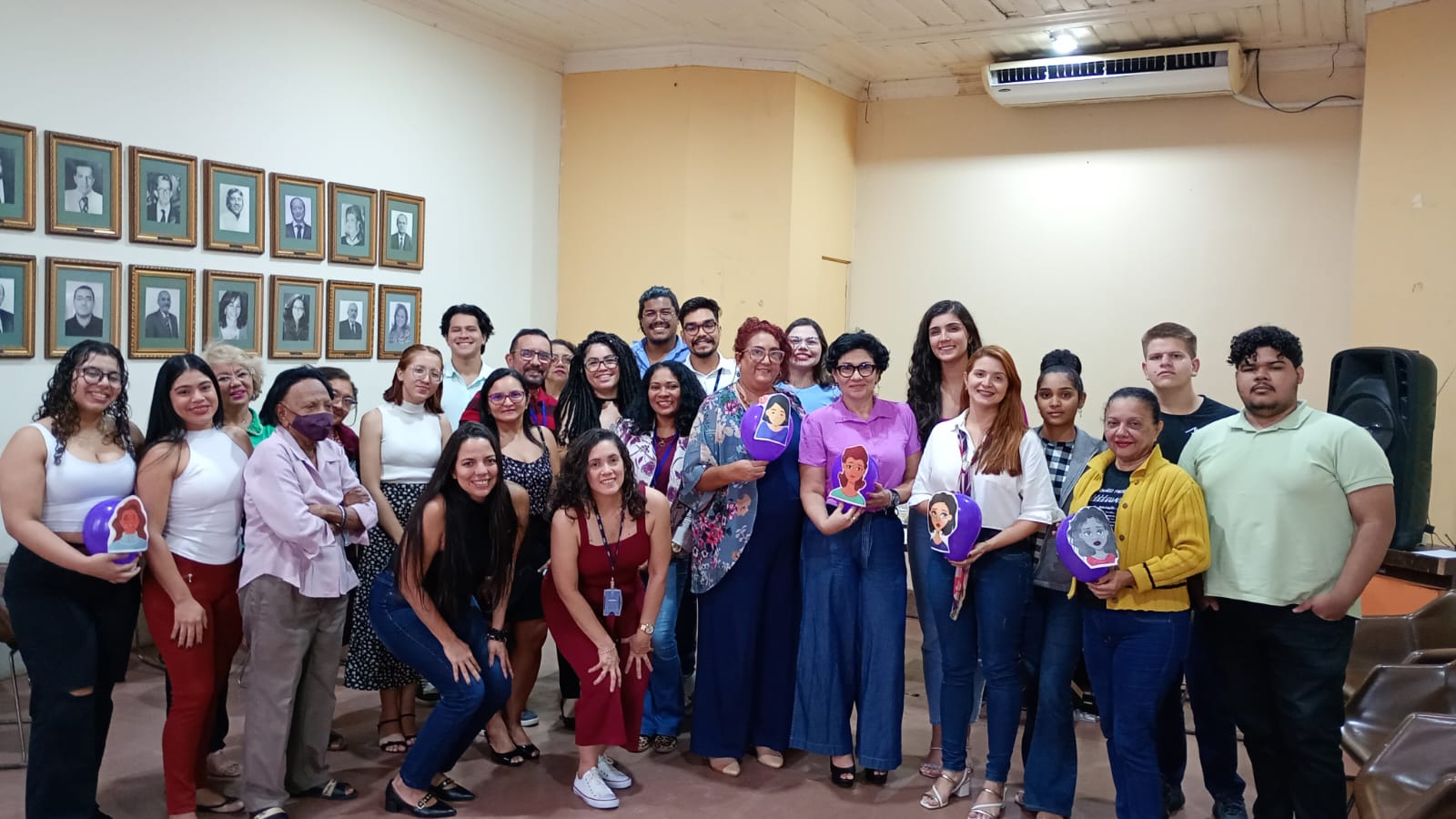 Servidores da Codem discutem combate à violência doméstica e proteção às mulheres