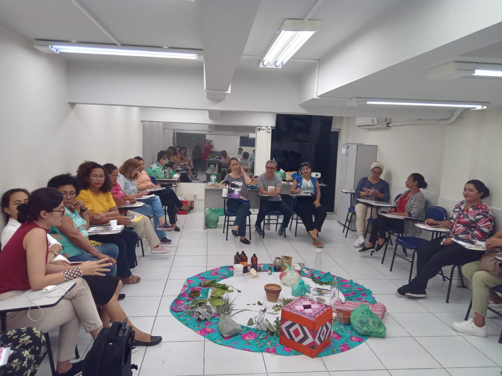 Rede municipal de Saúde realiza formação de educadores populares em plantas medicinais