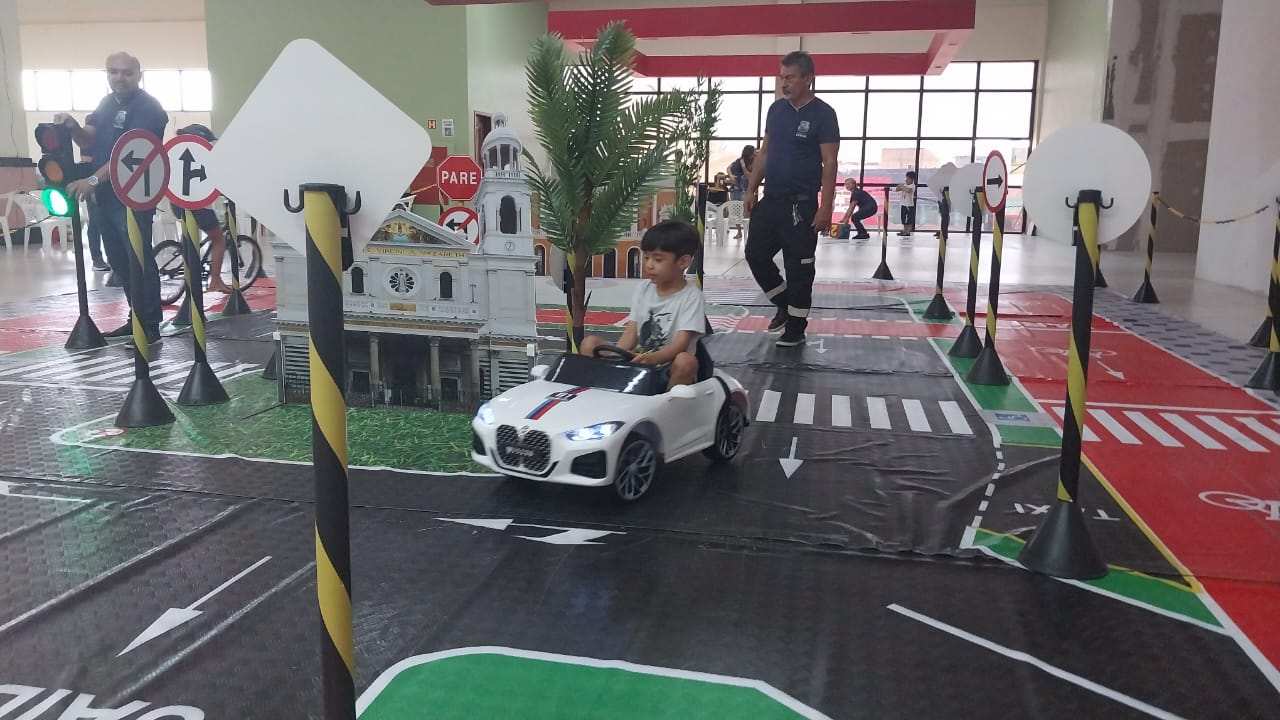 Minicidade do Trânsito teve programação aberta ao público neste sábado, 21