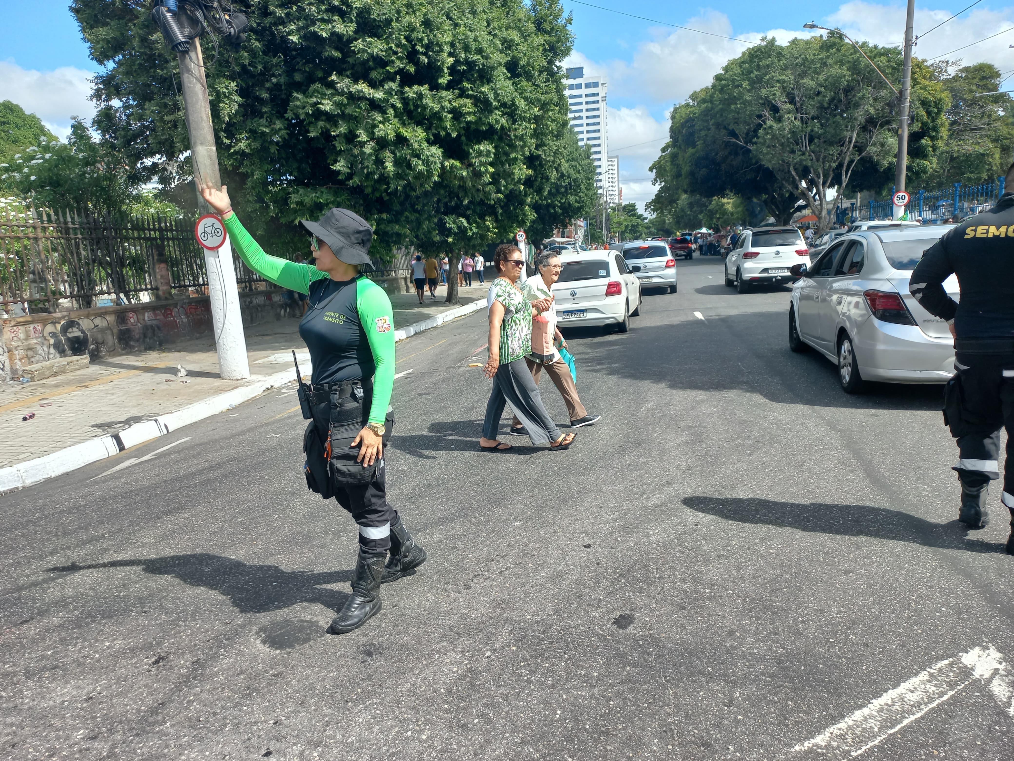 Prefeitura de Belém garanta a segurança viária nas áreas dos cemitérios públicos, no Dia de Finados