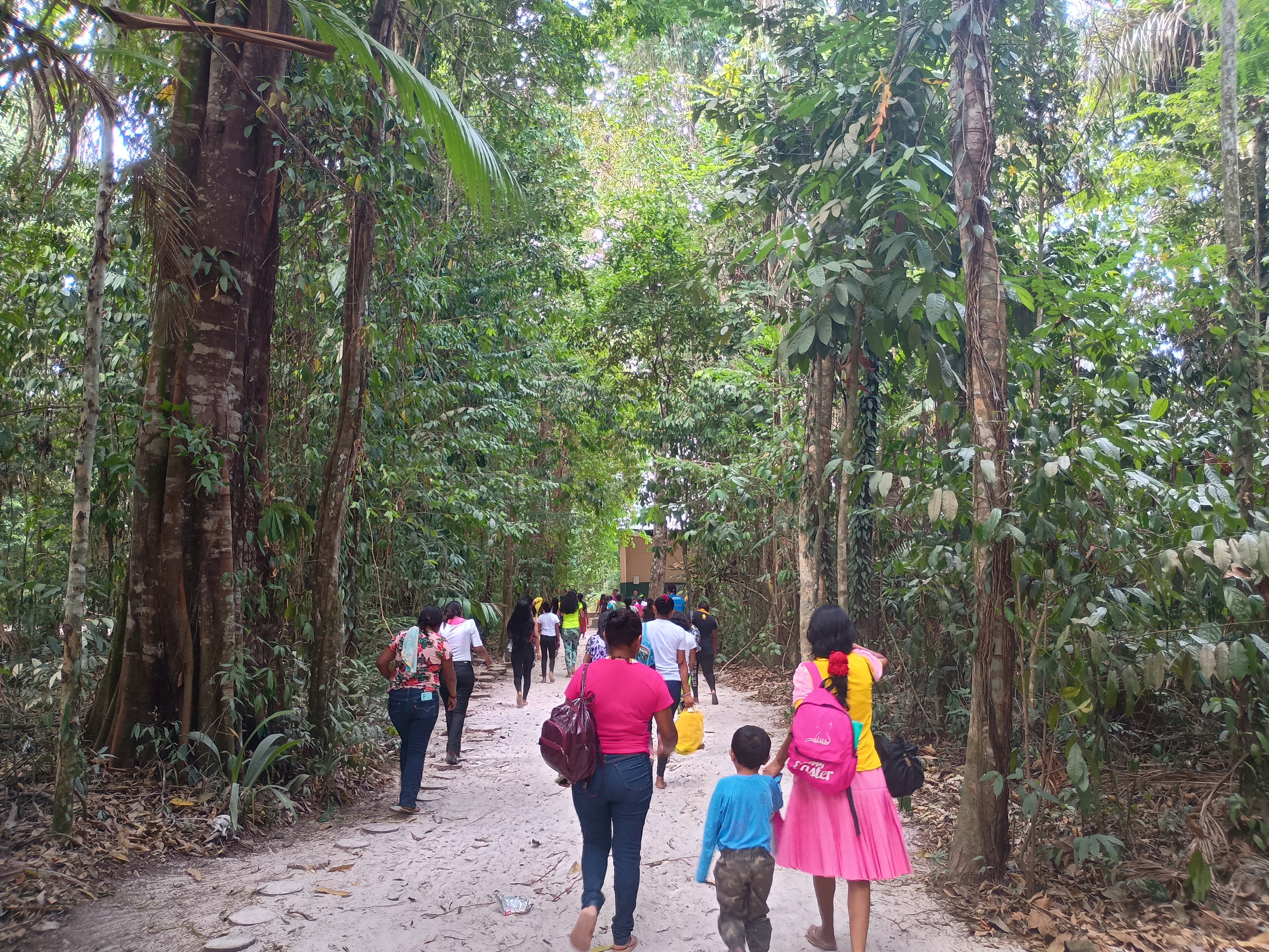 Funbosque promove oficinas sobre equidade de gênero para imigrantes Warao