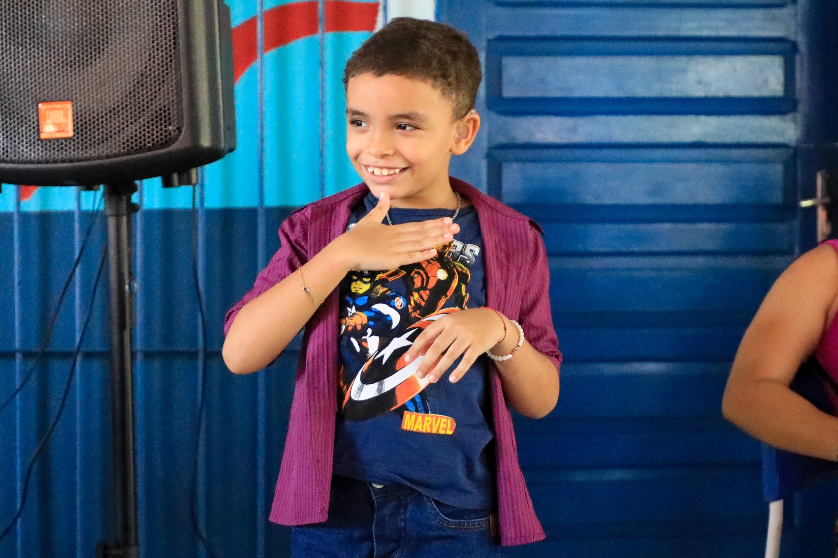 Alunos surdos da rede municipal ganham primeiro Pólo Bilíngue Libras-Português