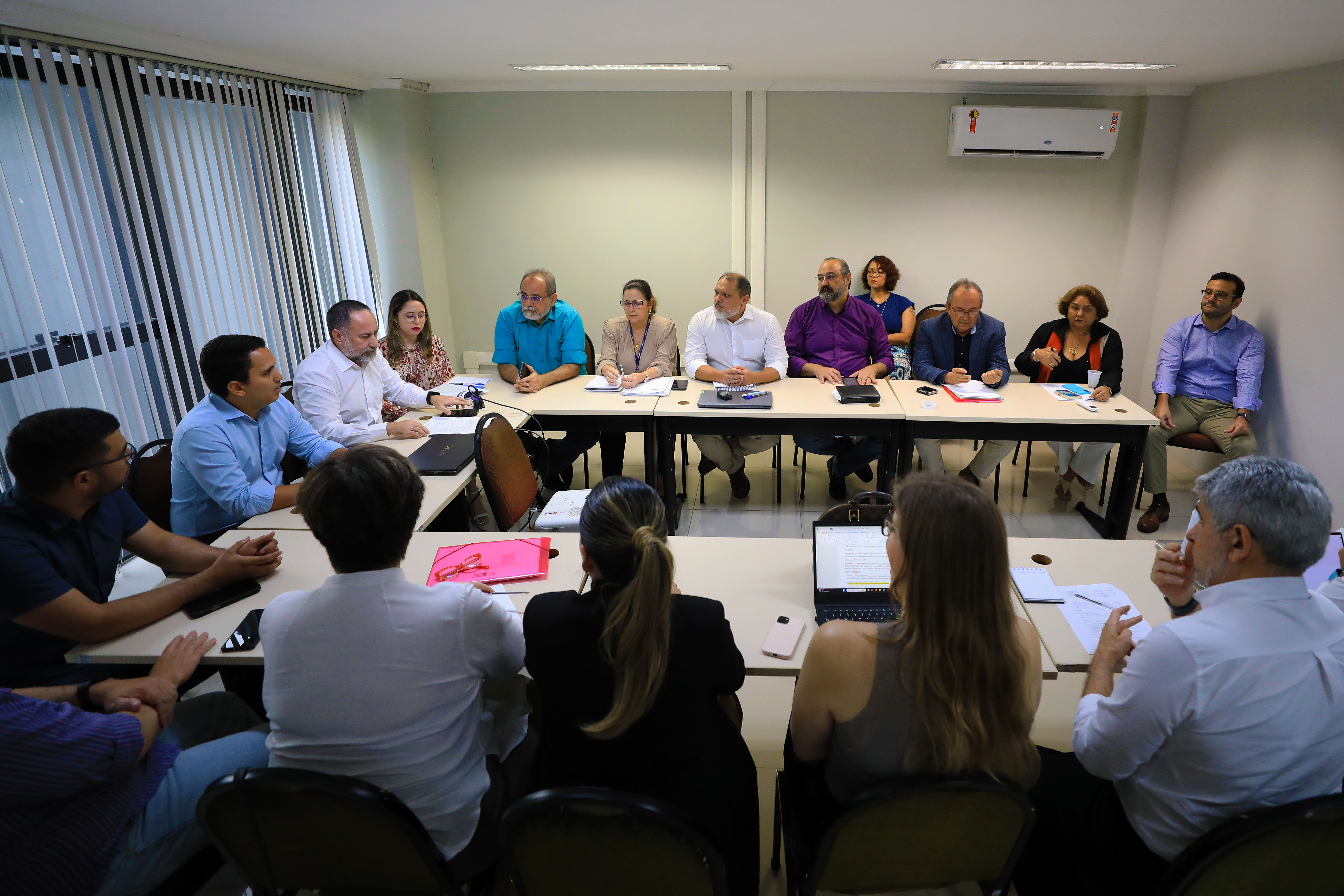 Realizada a primeira reunião entre as equipes de transição de gestão