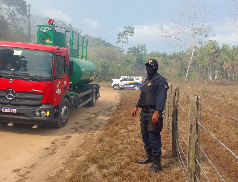 Incêndio controlado em Mosqueiro e Prefeitura de Belém realiza atendimento às comunidades afetadas