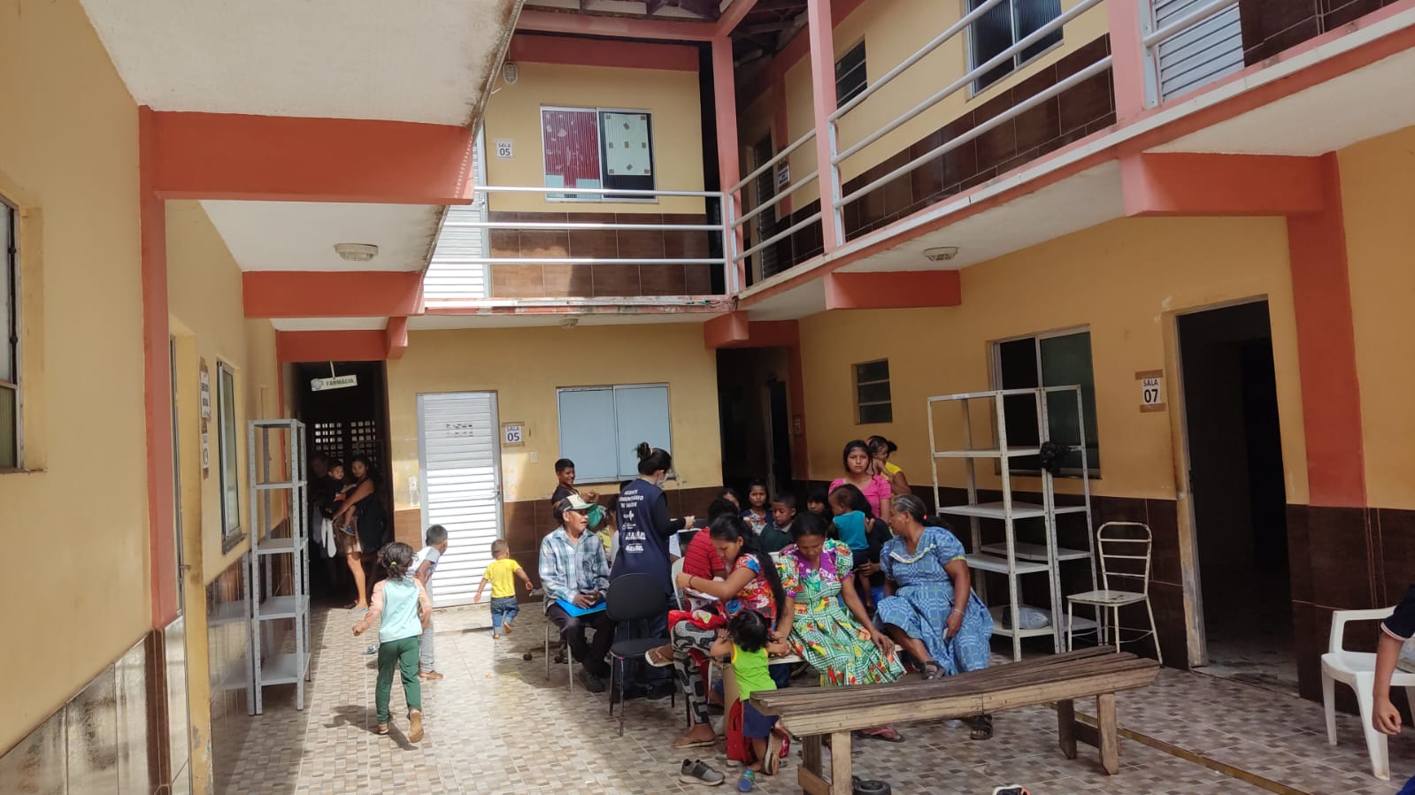 Unidade de Saúde de Outeiro presta assistência às famílias impactadas pelo incêndio registrado na ilha