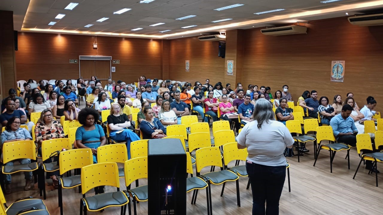 Profissionais da rede municipal debatem a Saúde Integral do Homem