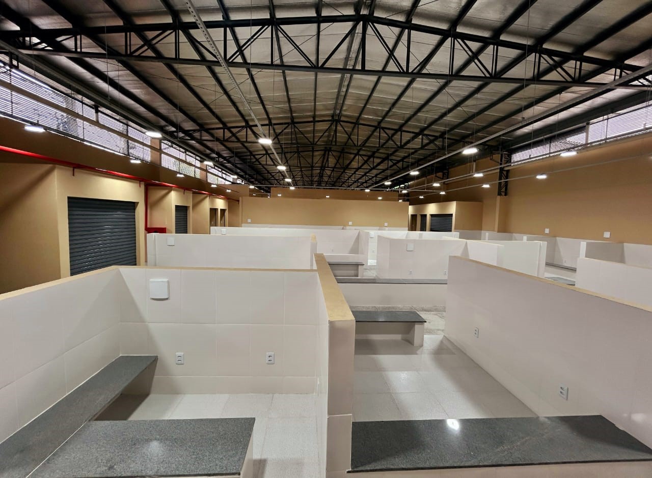 Inúmeras obras em praças, feiras, mercados, vias públicas e urbanização marcam a gestão municipal