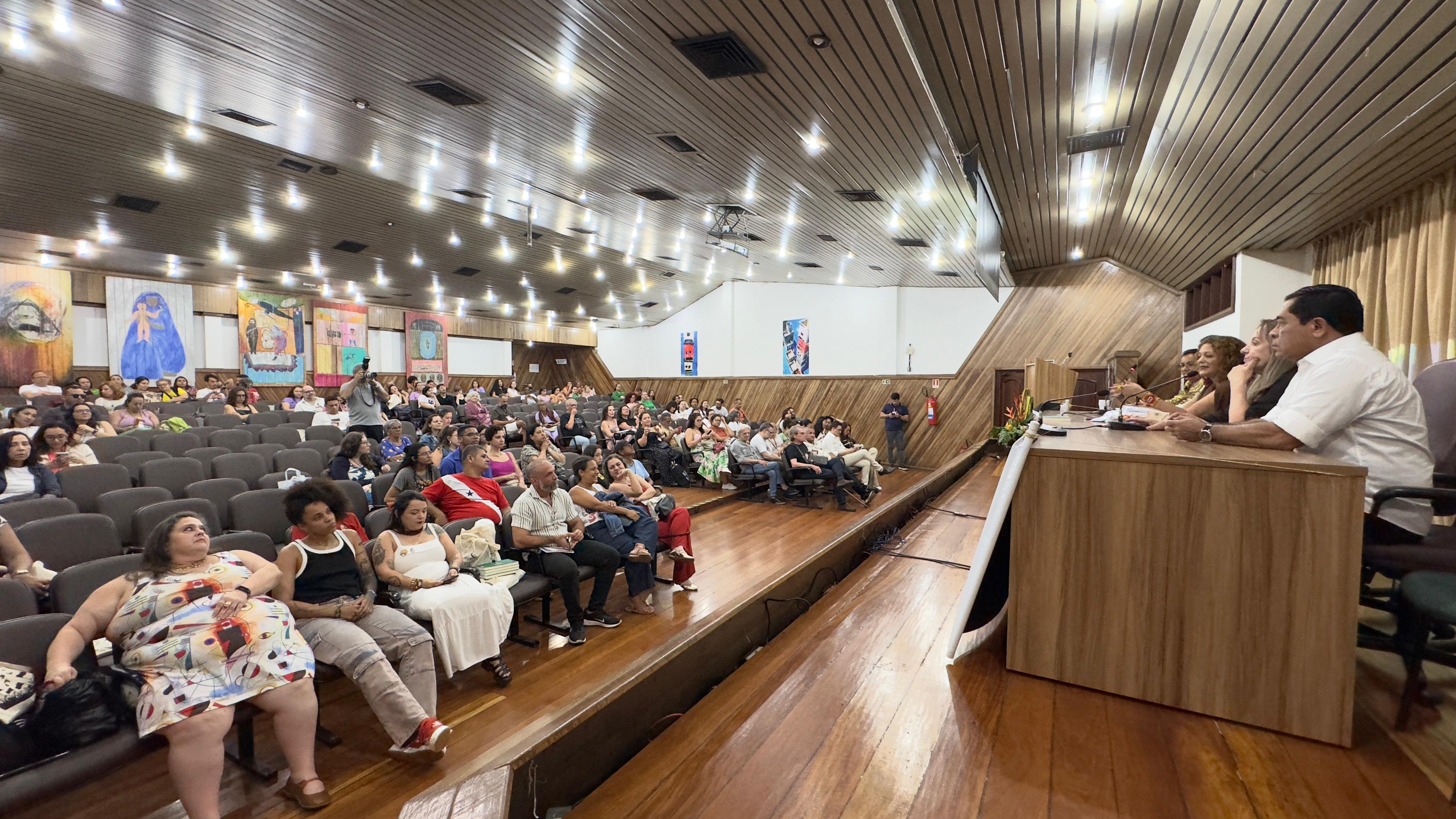 Congresso nacional reuniu profissionais e expôs mais de 800 trabalhos científicos sobre saúde mental em Belém