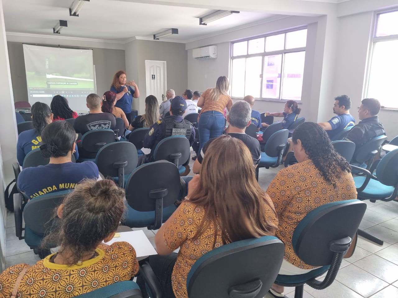 Guardas municipais de Belém debatem sobre racismo para marcar o Dia da Consciência Negra
