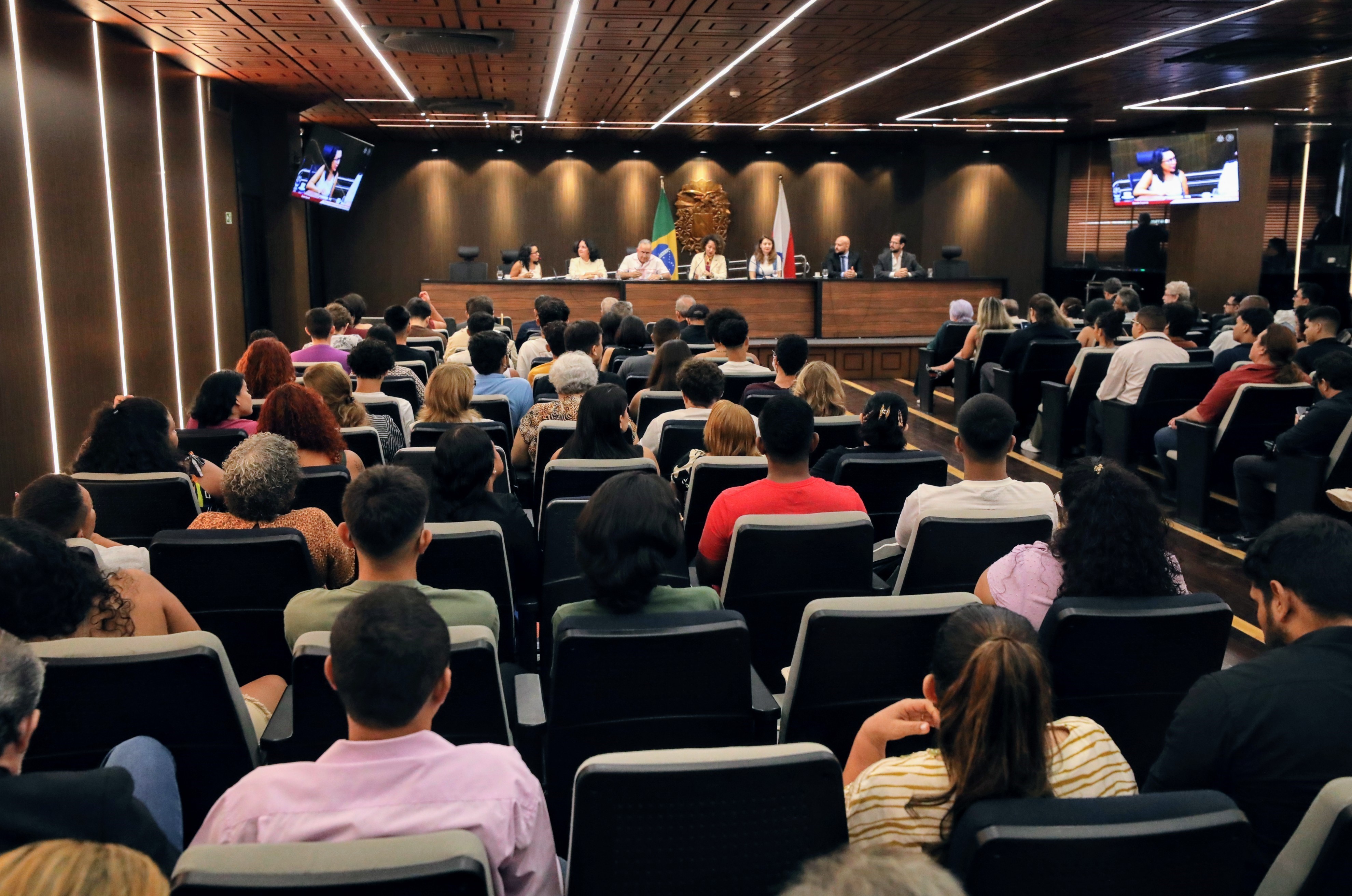 Sessão solene na Alepa celebra os 70 anos de fundação da Faculdade de Geografia da UFPA